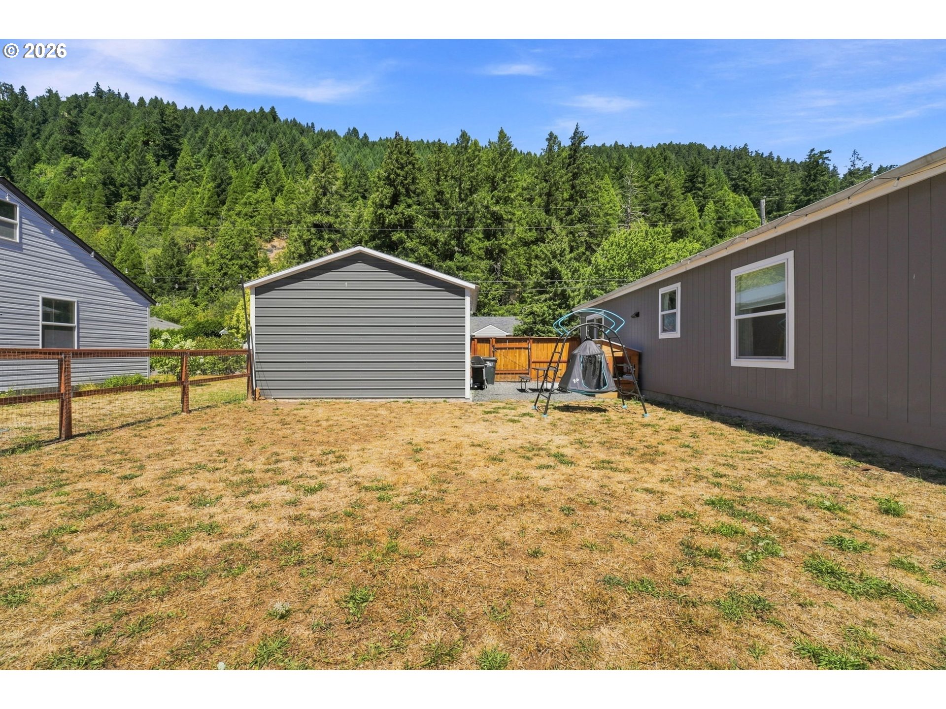 46852 Sunset Ave Property Photo 29