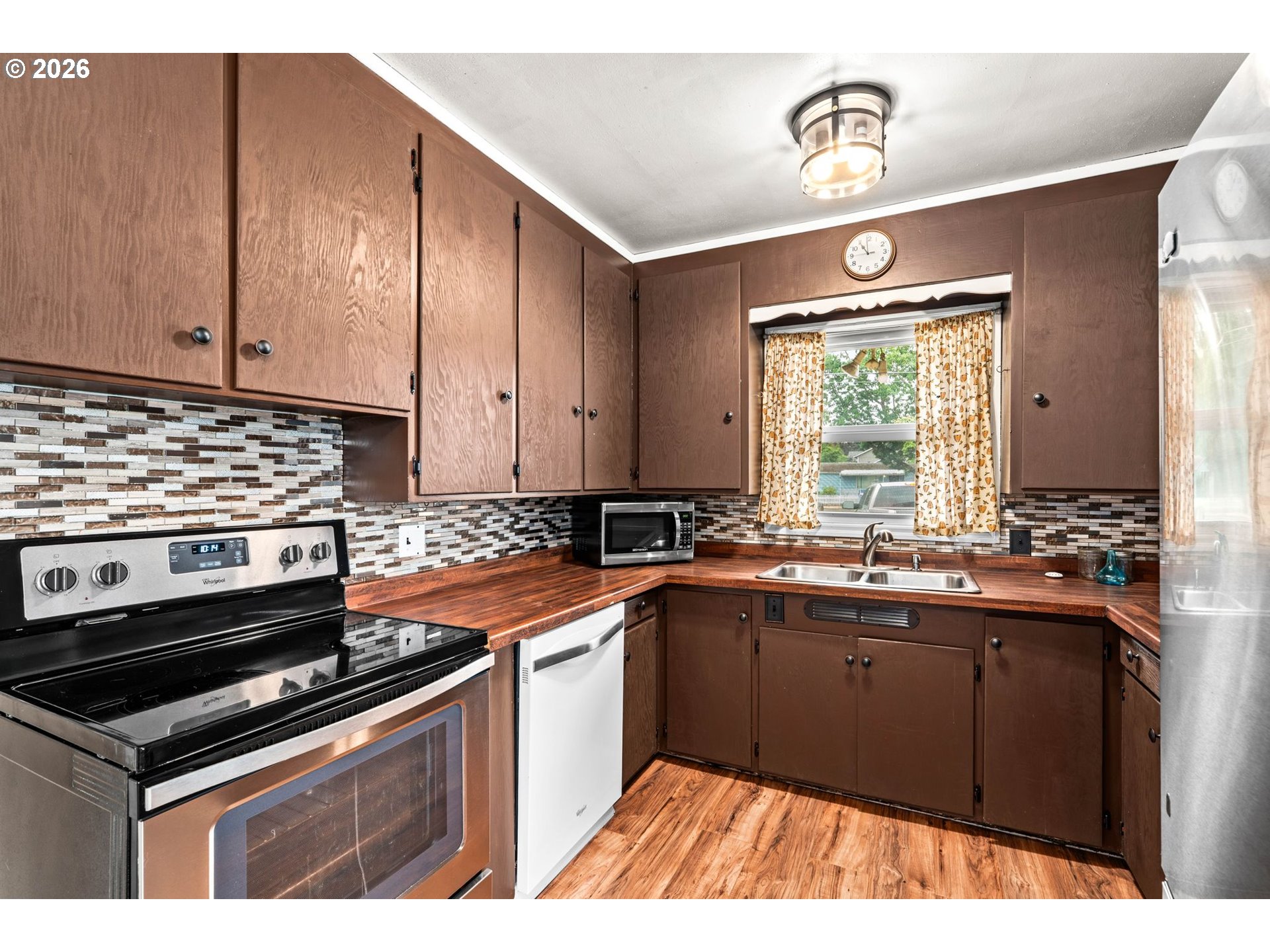 3003 River Rd Property Photo 11