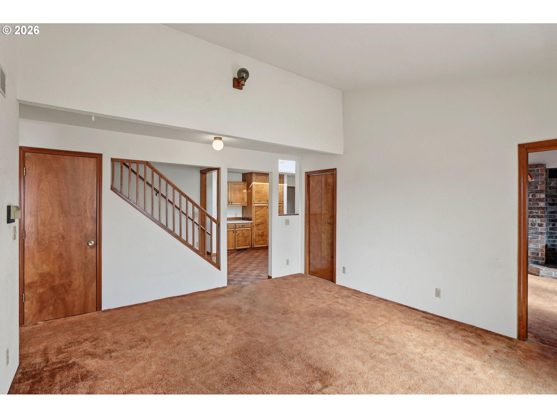7455 Wheatland Rd N Property Photo 4