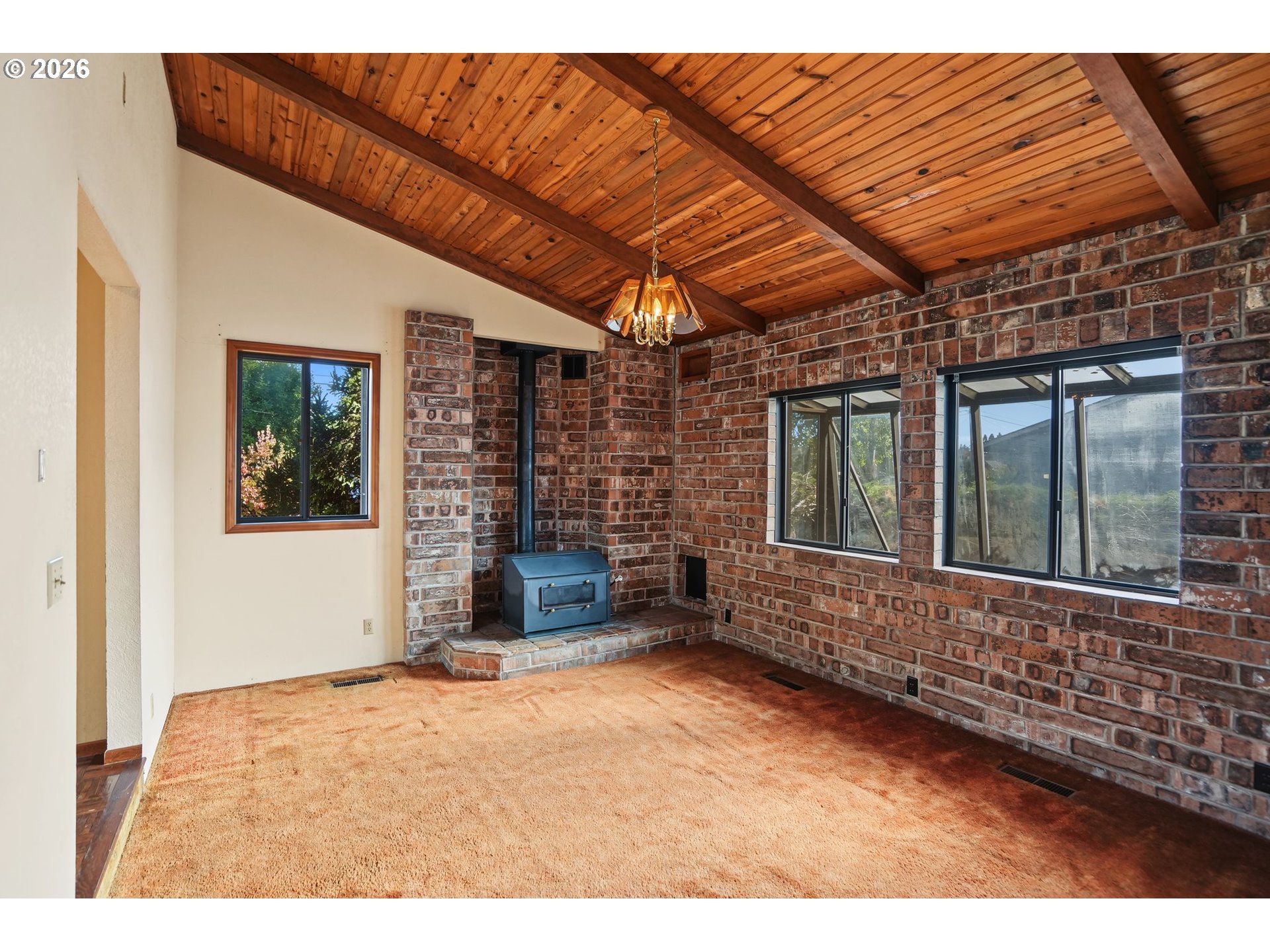 7455 Wheatland Rd N Property Photo 6