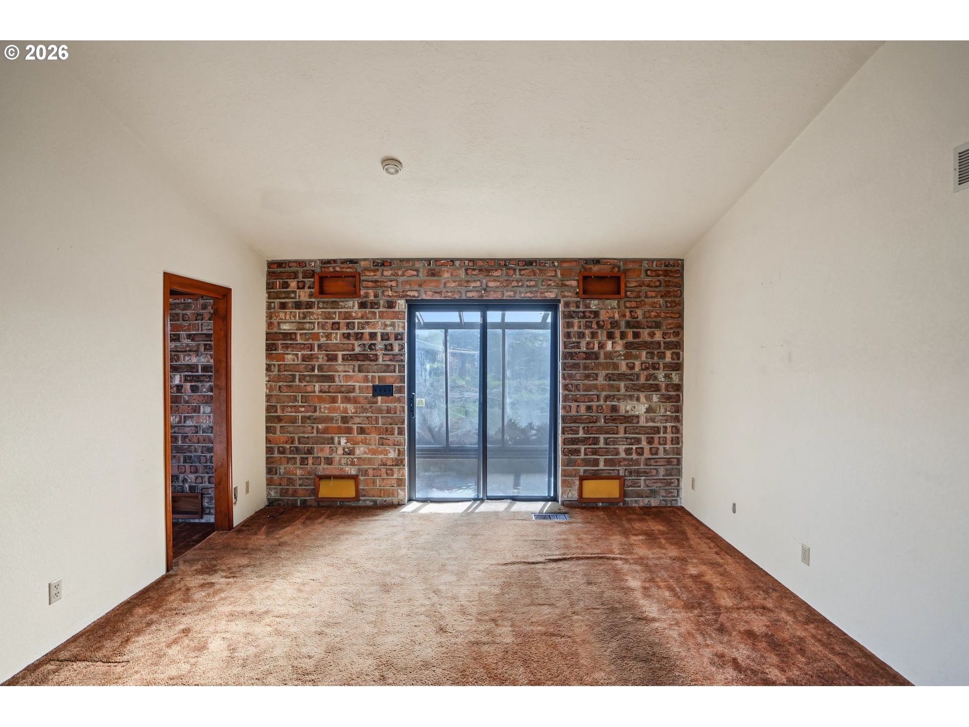 7455 Wheatland Rd N Property Photo 9