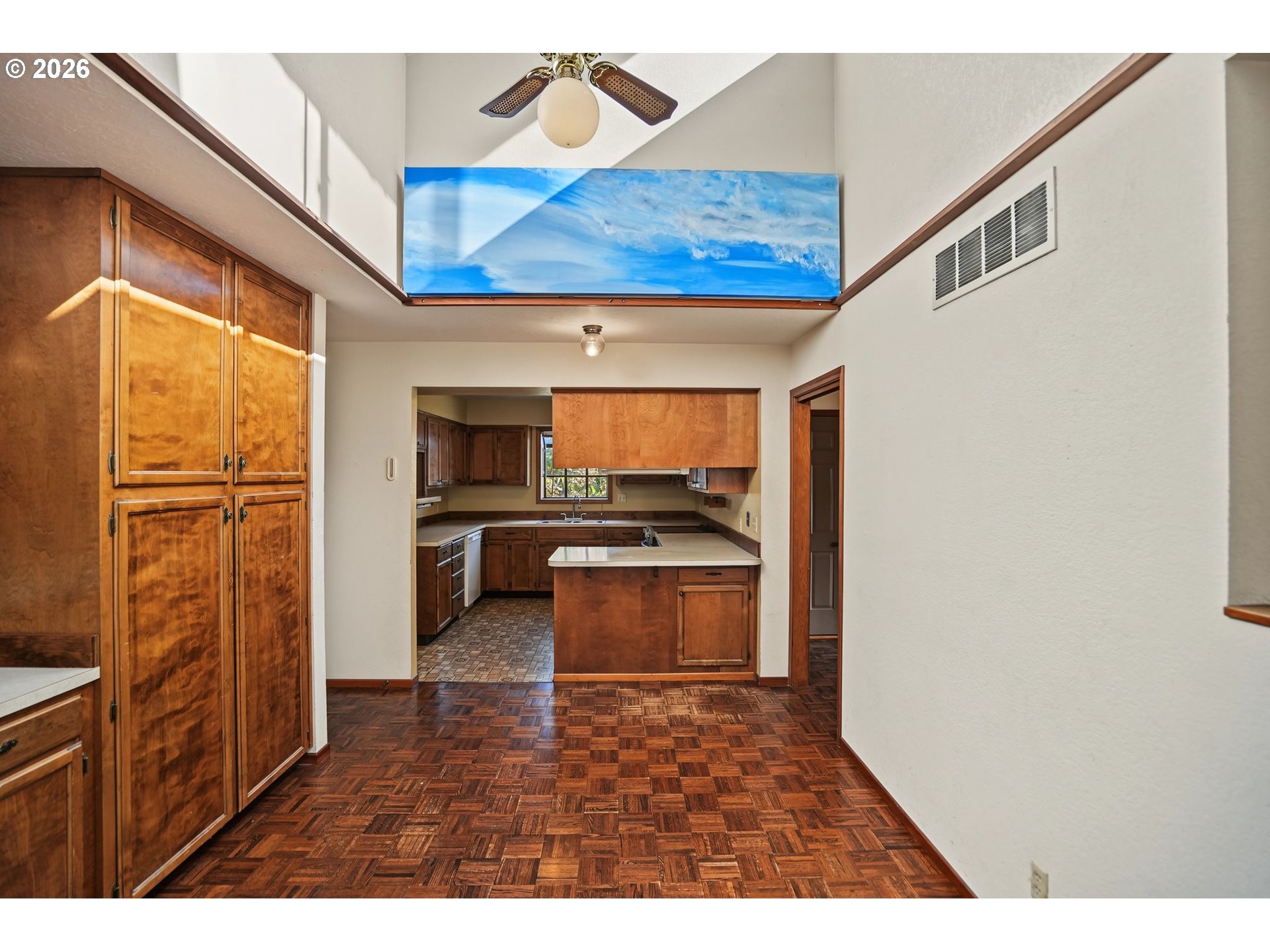 7455 Wheatland Rd N Property Photo 11