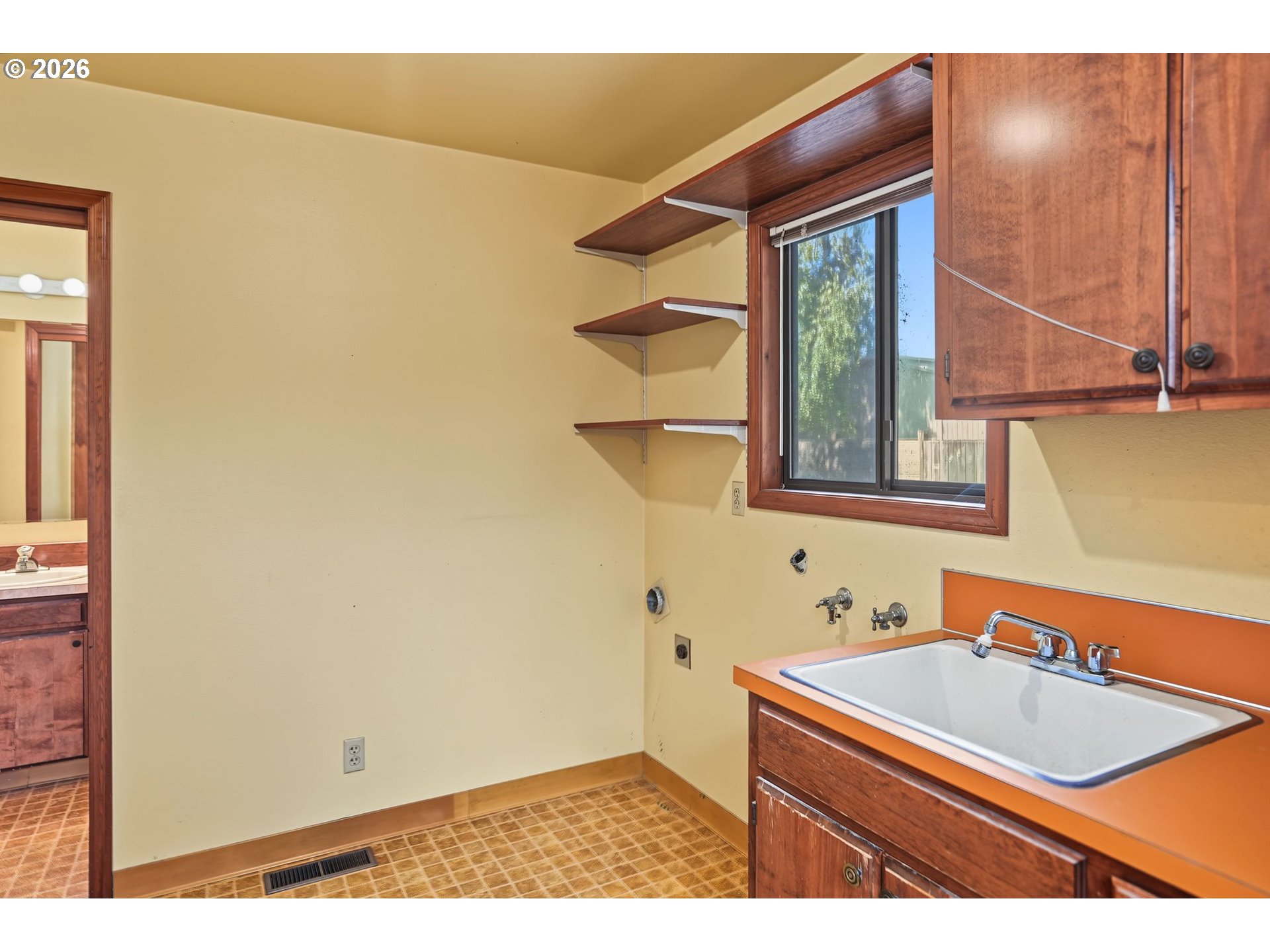 7455 Wheatland Rd N Property Photo 19
