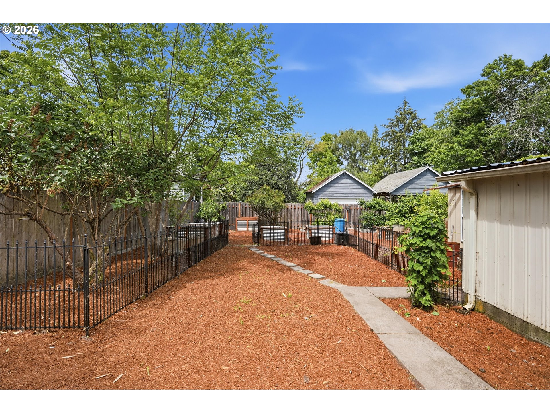 1811 21st Ave Property Photo 40