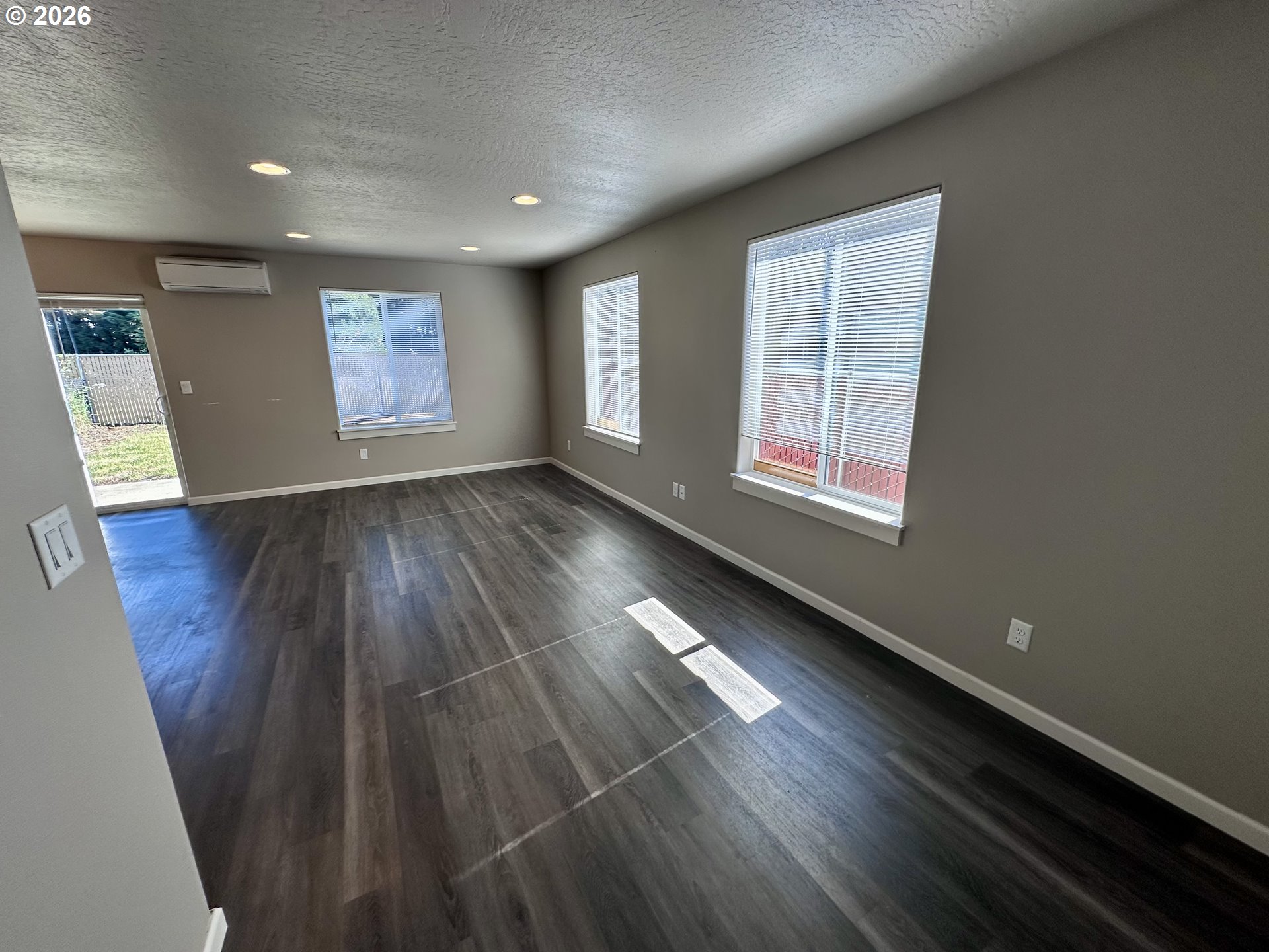 243 Lacasa St Property Photo 5