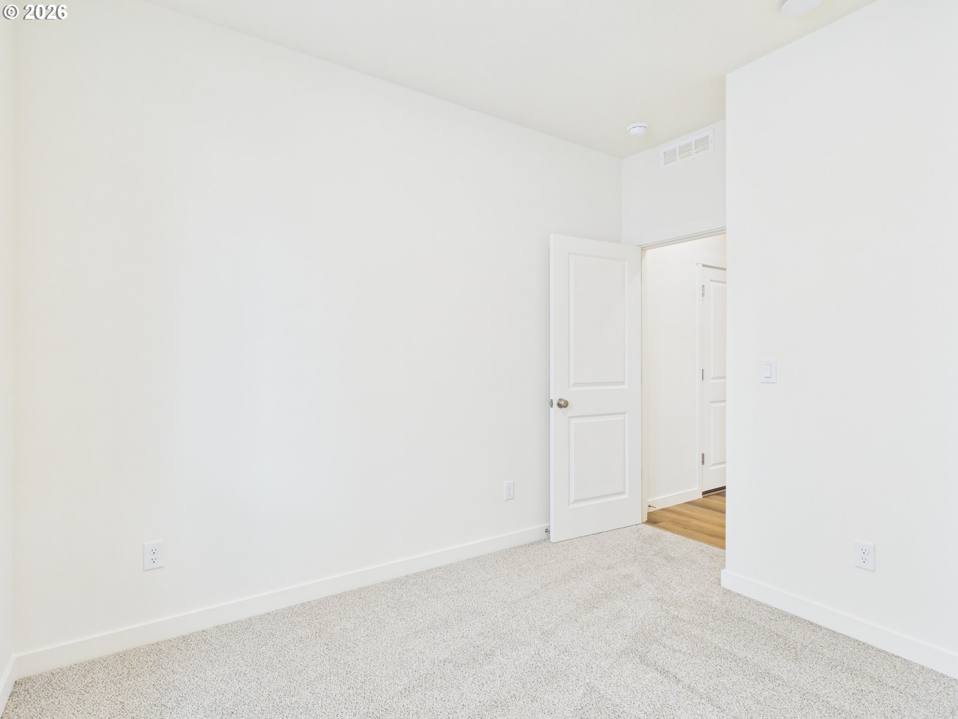 2111 Nw 17th Pl Property Photo 22