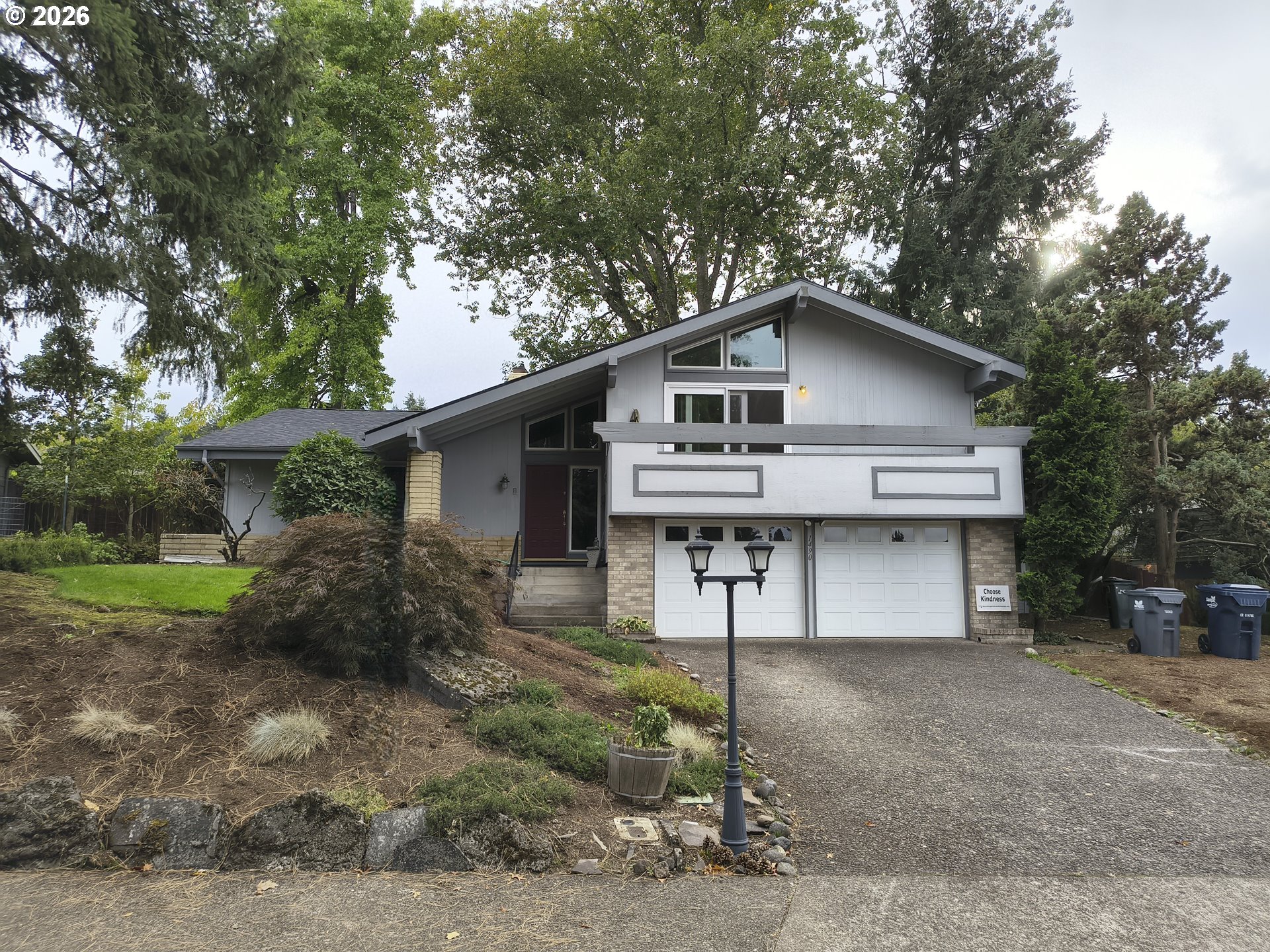 1490 W 26th Ave Property Photo 2