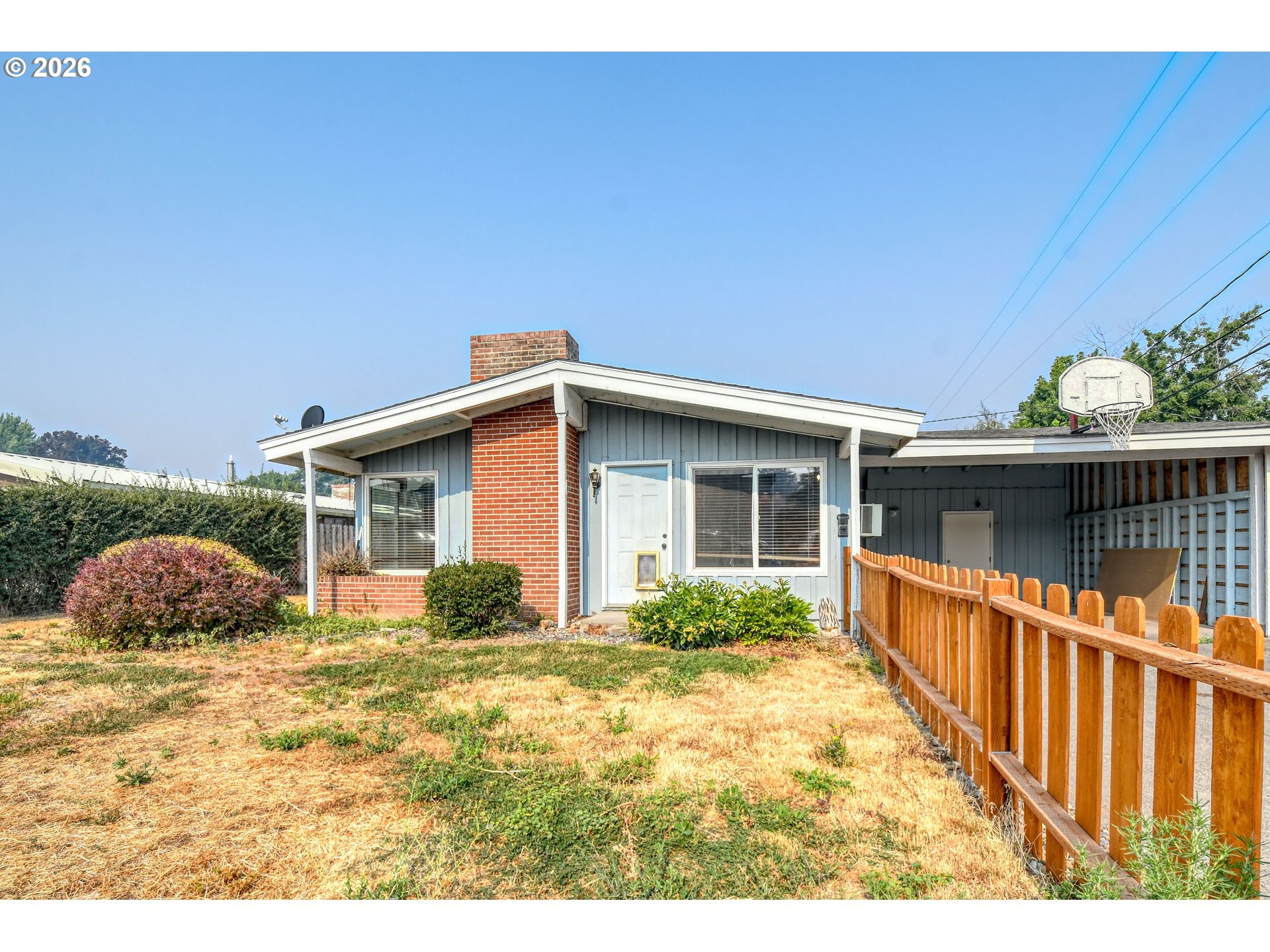 1109 Sw 28th St Property Photo 3