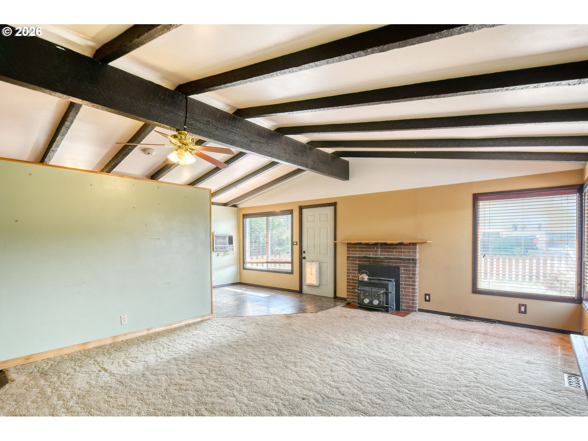 1109 Sw 28th St Property Photo 6