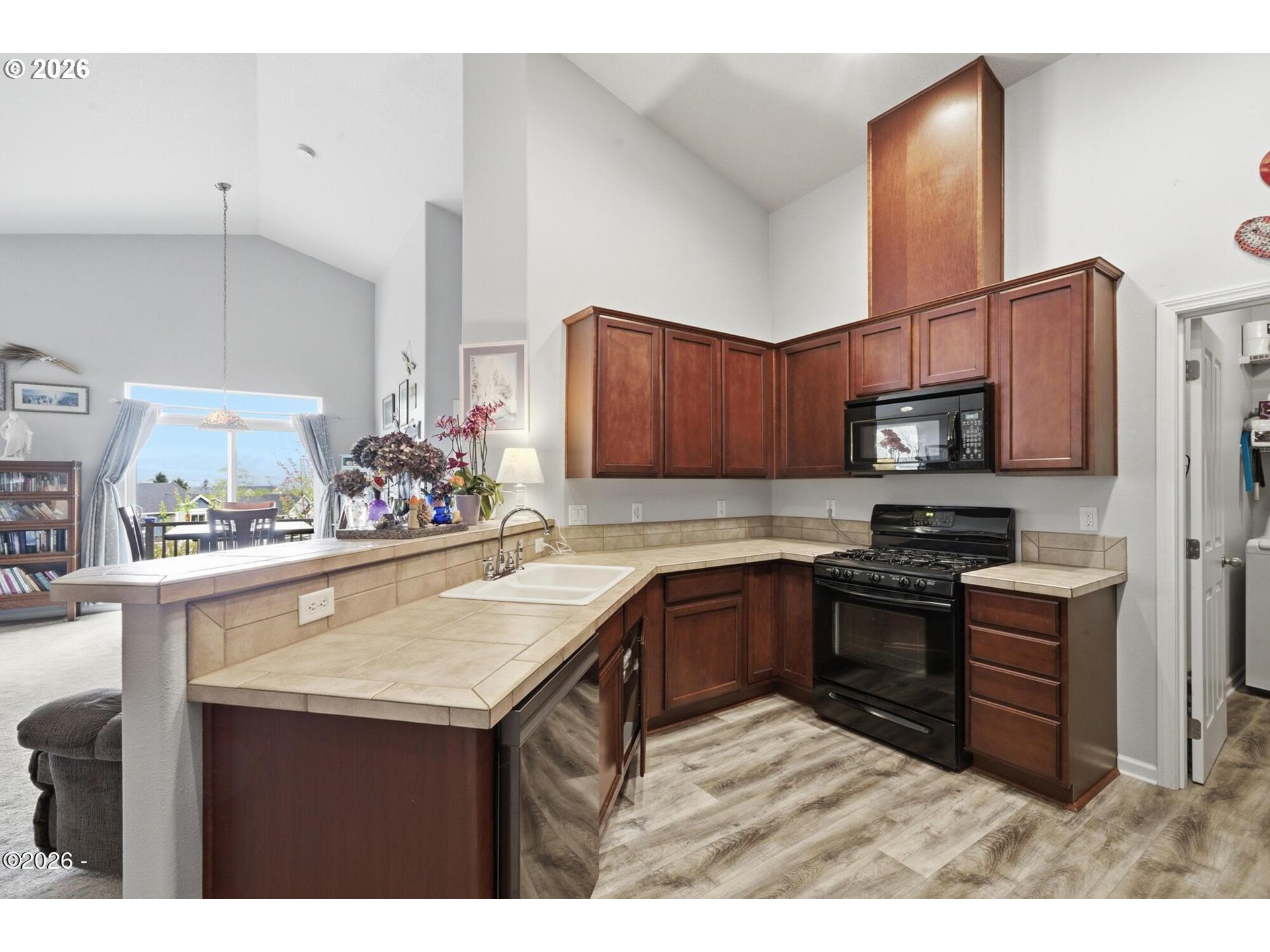 4365 Sequoia Loop Property Photo 5