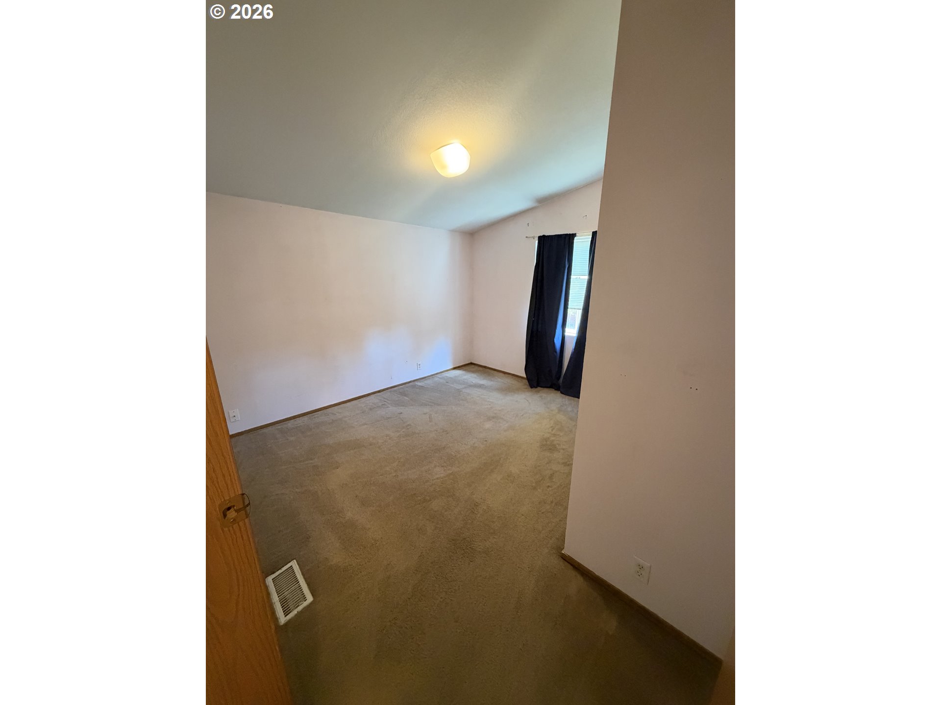 1949 Se Palmquist Rd 89 Property Photo 15