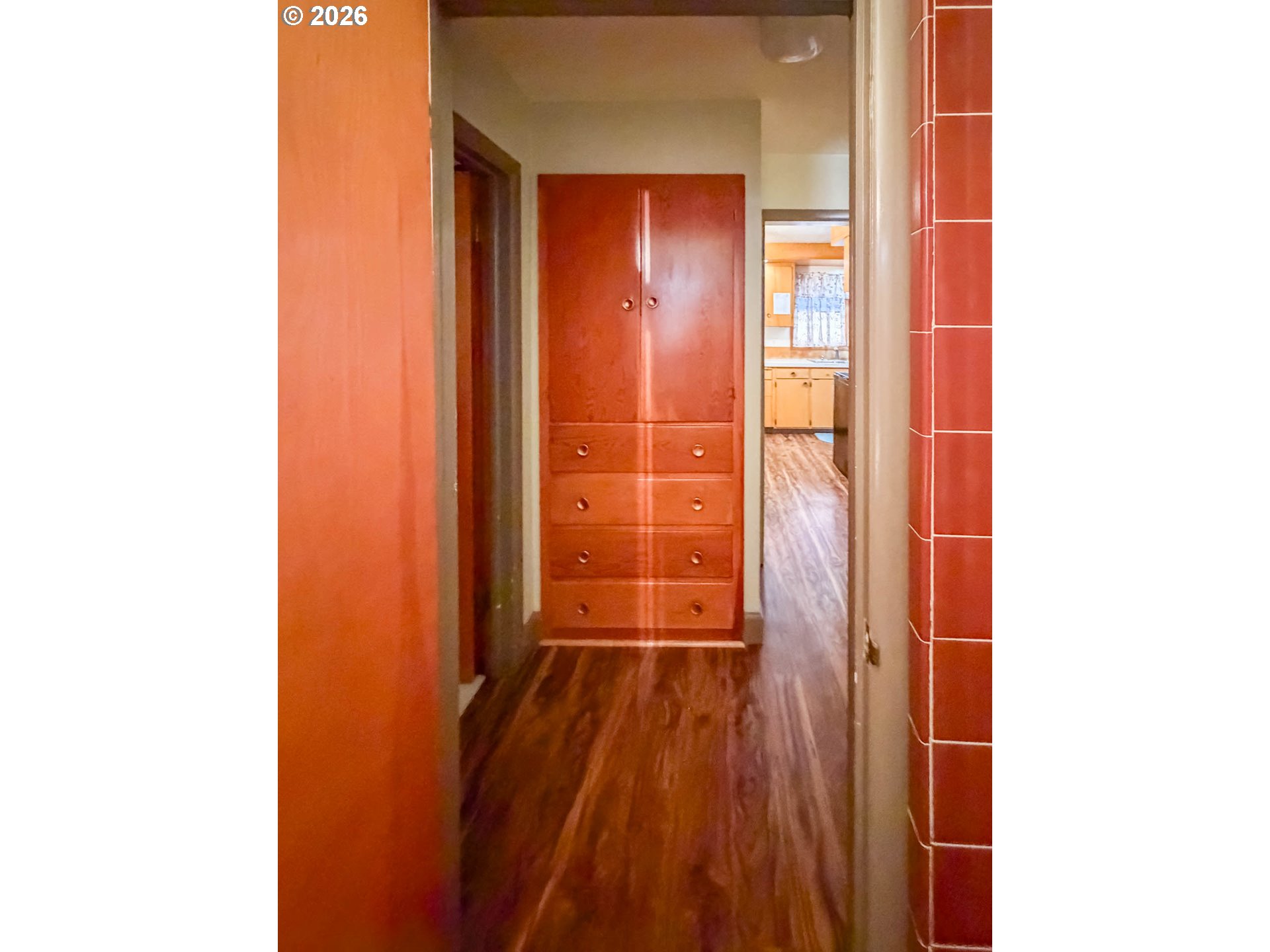 212 Park St Property Photo 12