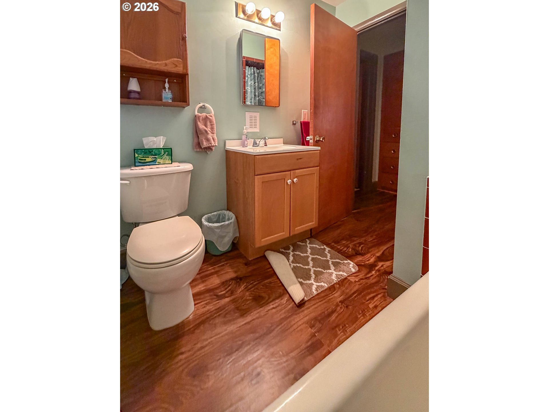212 Park St Property Photo 13