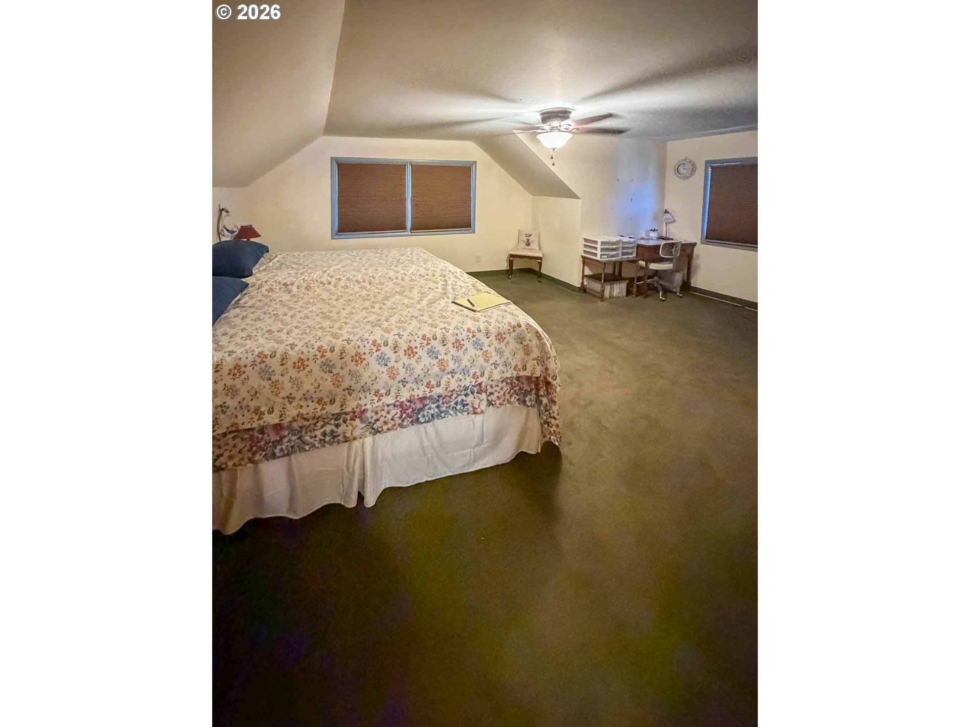 212 Park St Property Photo 16