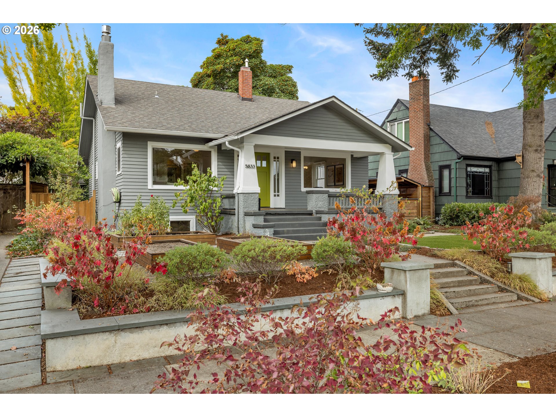 5833 N Haight Ave Property Photo 1