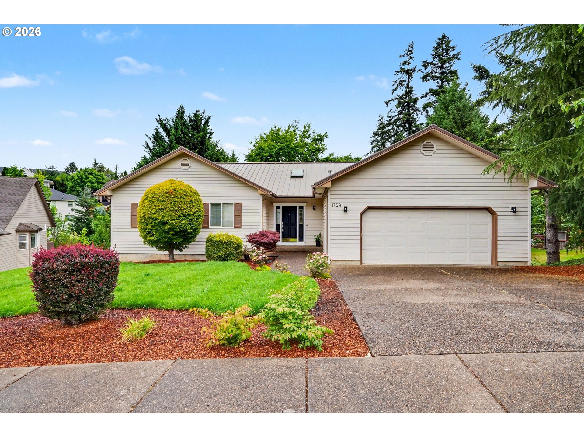 1759 Sunburst Ter Property Photo 1