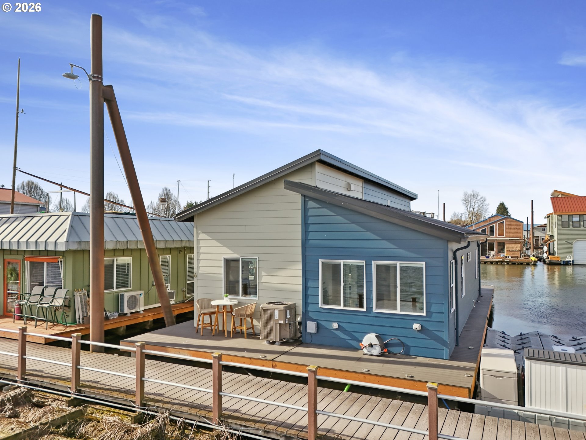 18989 Ne Marine Dr A6 Property Photo 1