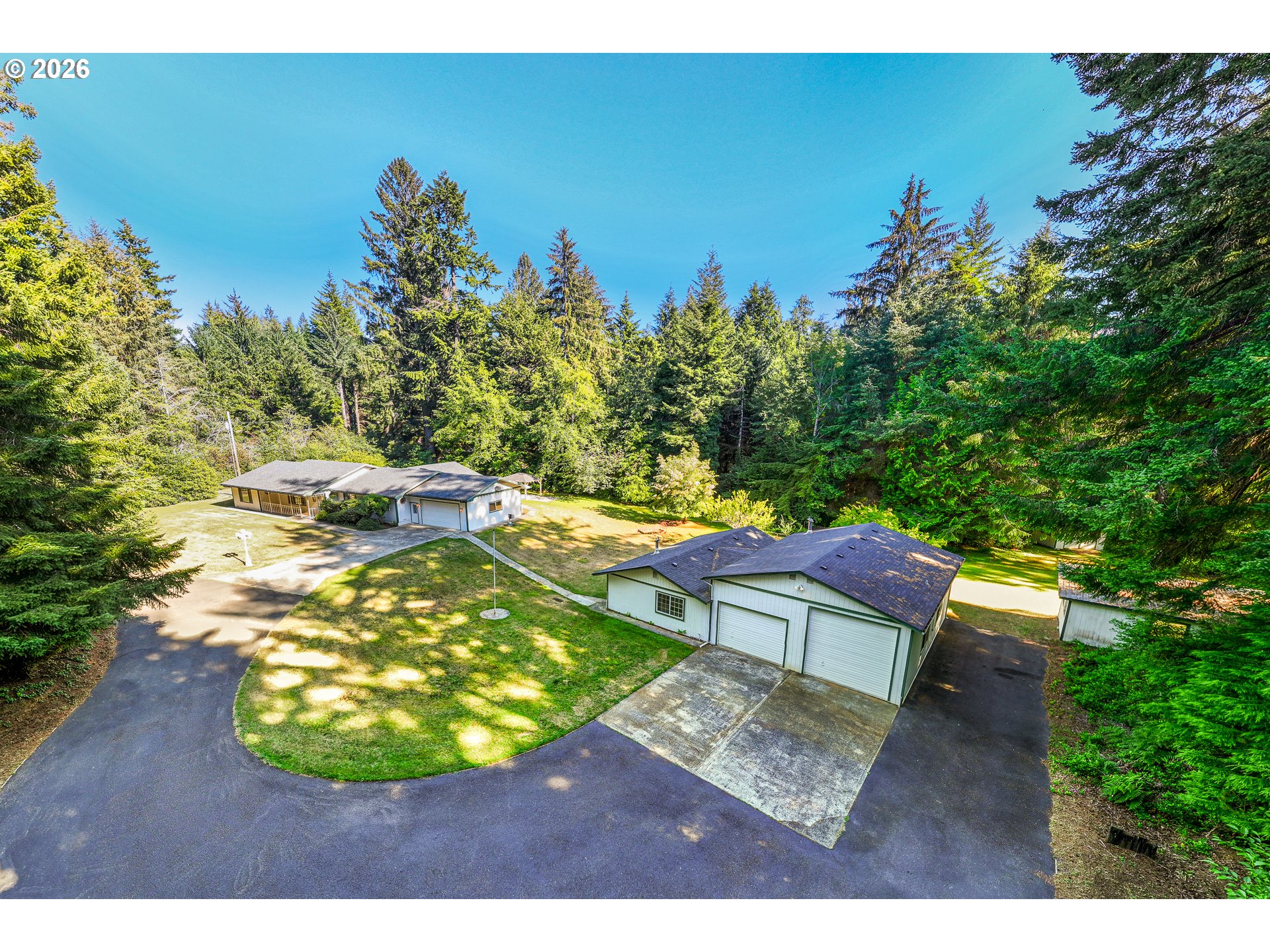 84226 Clear Lake Rd Property Photo 1