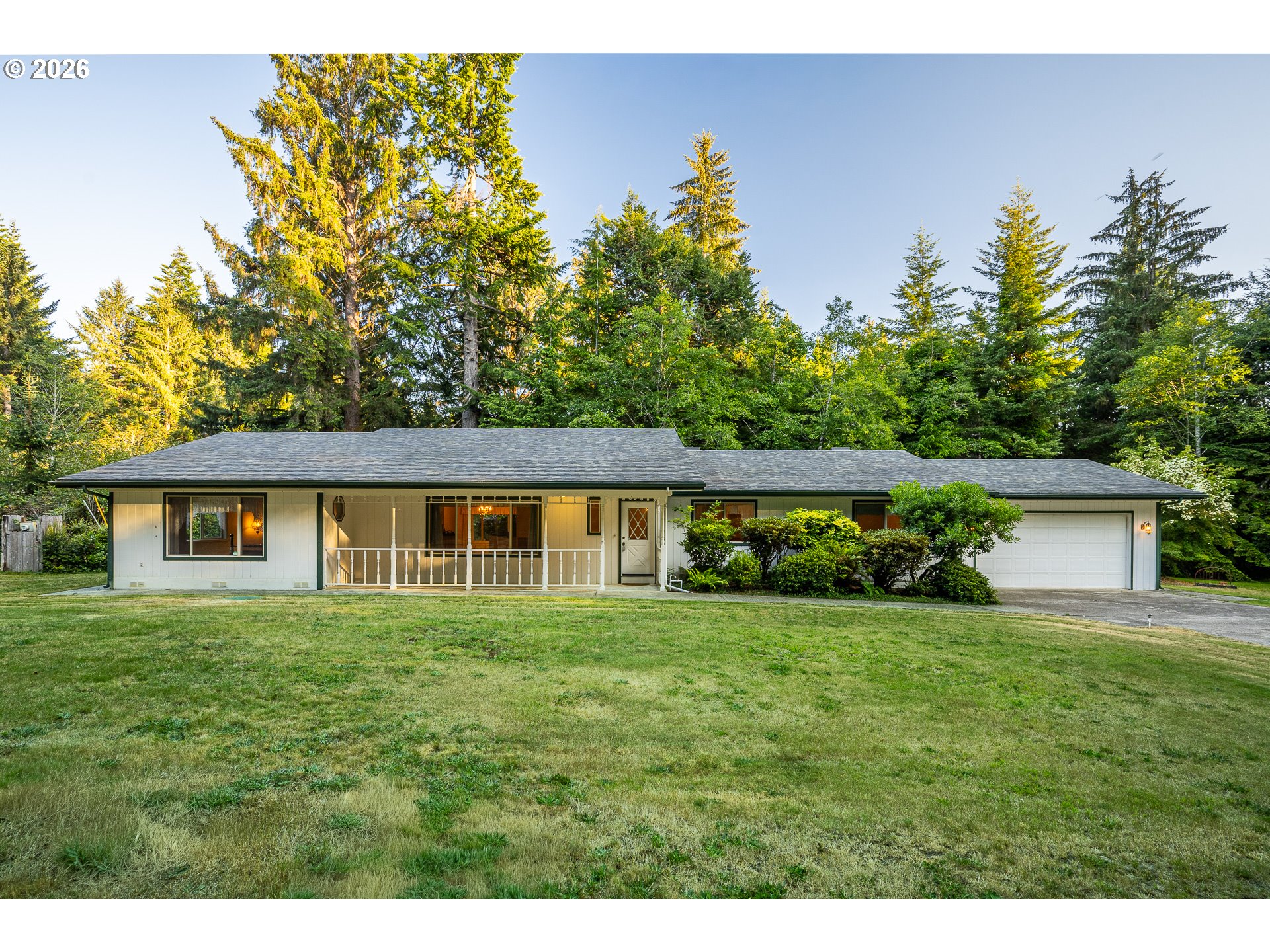 84226 Clear Lake Rd Property Photo 3