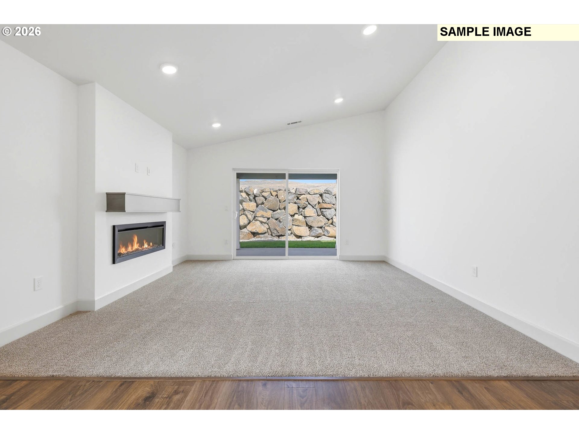 845 E Kinsley Ave Property Photo 12