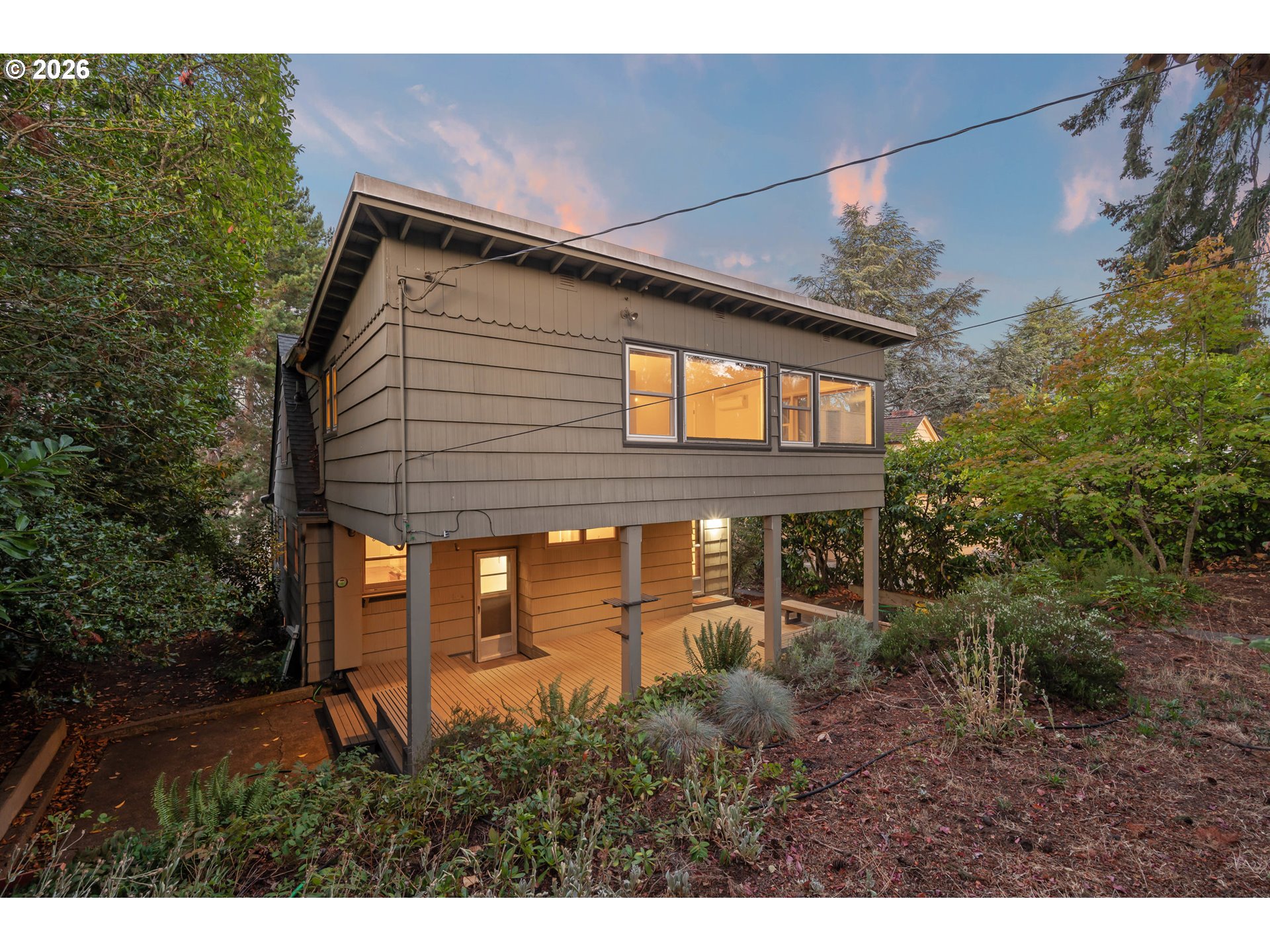 2362 Charnelton St Property Photo 43