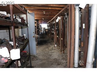 17308 Highway 99e Property Photo 15