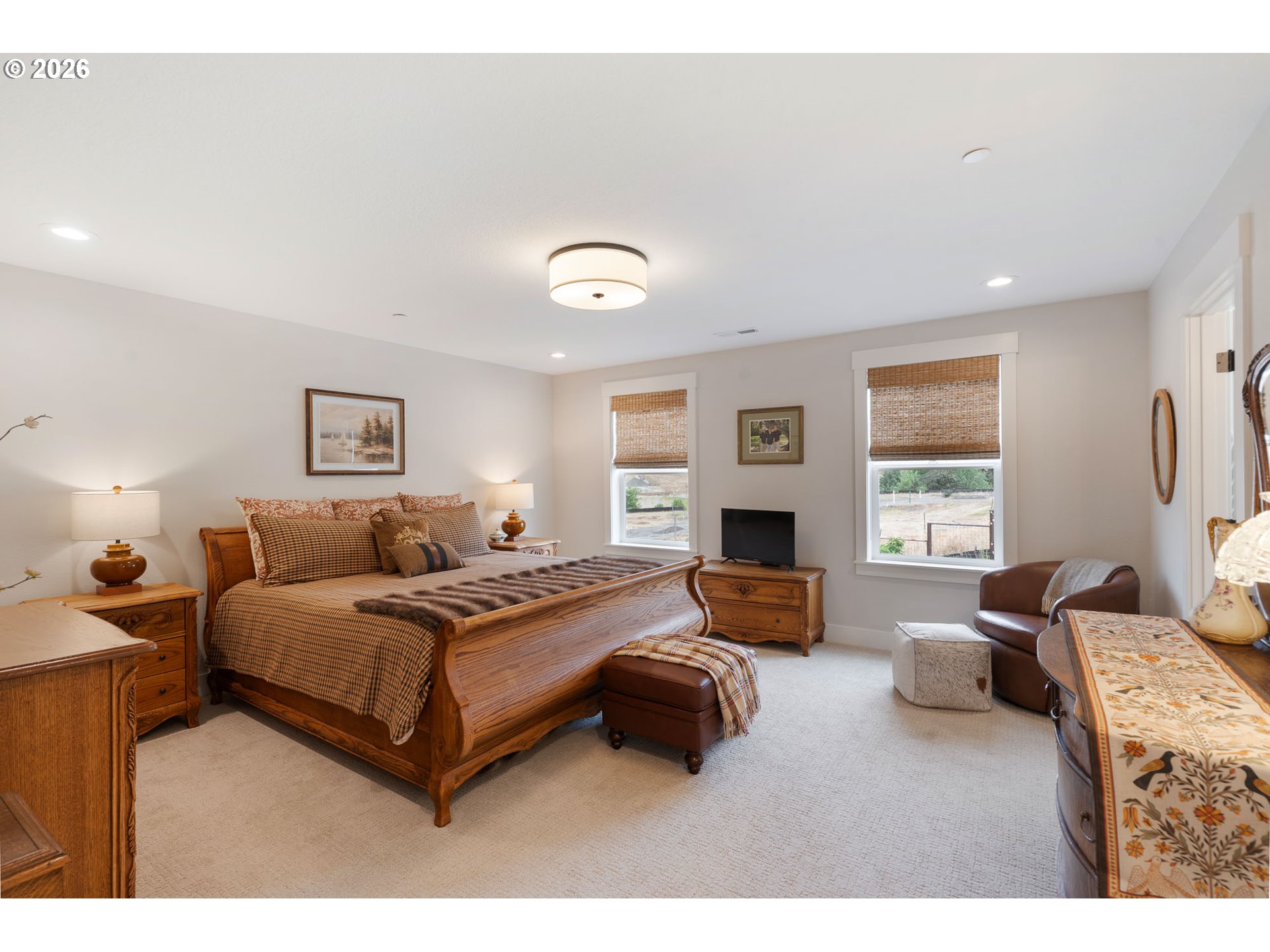 2893 Nw Mt Ashland Ln Property Photo 17