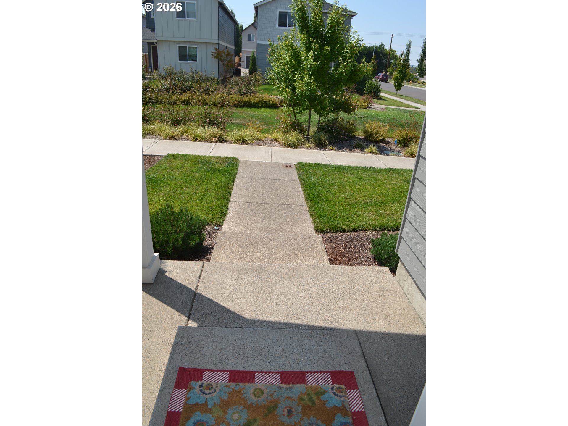 603 Pickering Ln Property Photo 3