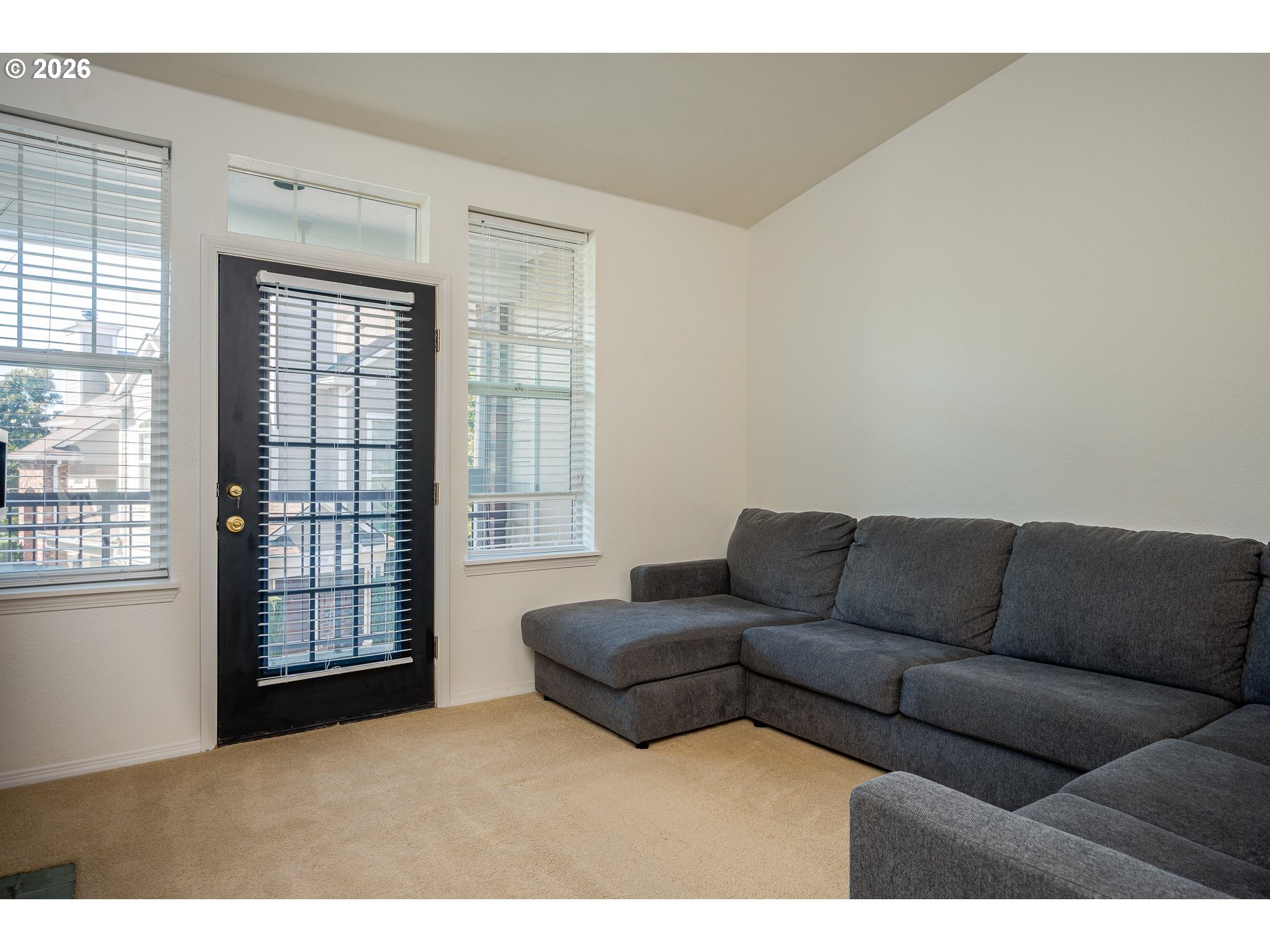 1220 Ne Horizon Loop 106 Property Photo 13