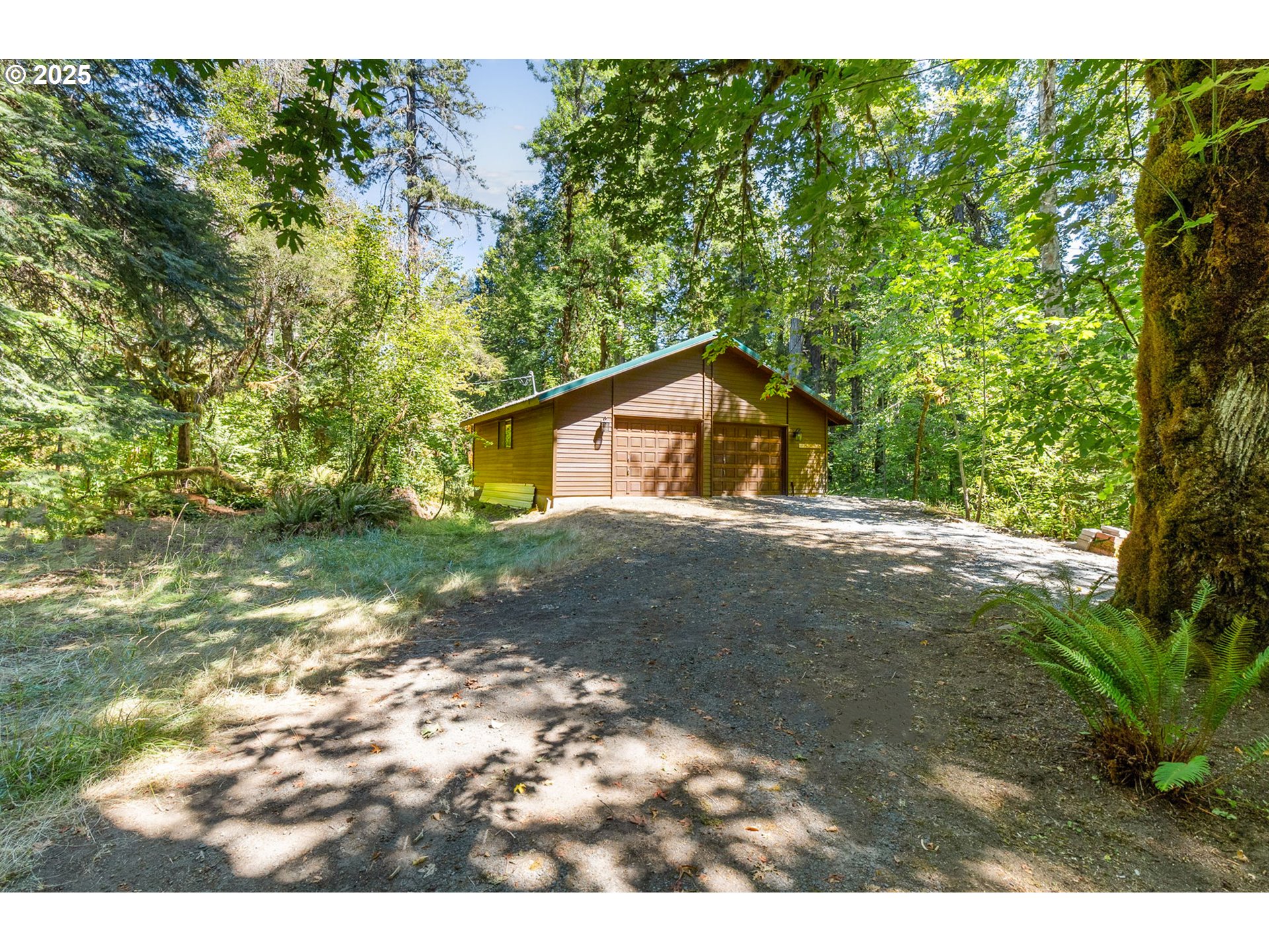 Mckenzie River Dr 1800 Property Photo 1