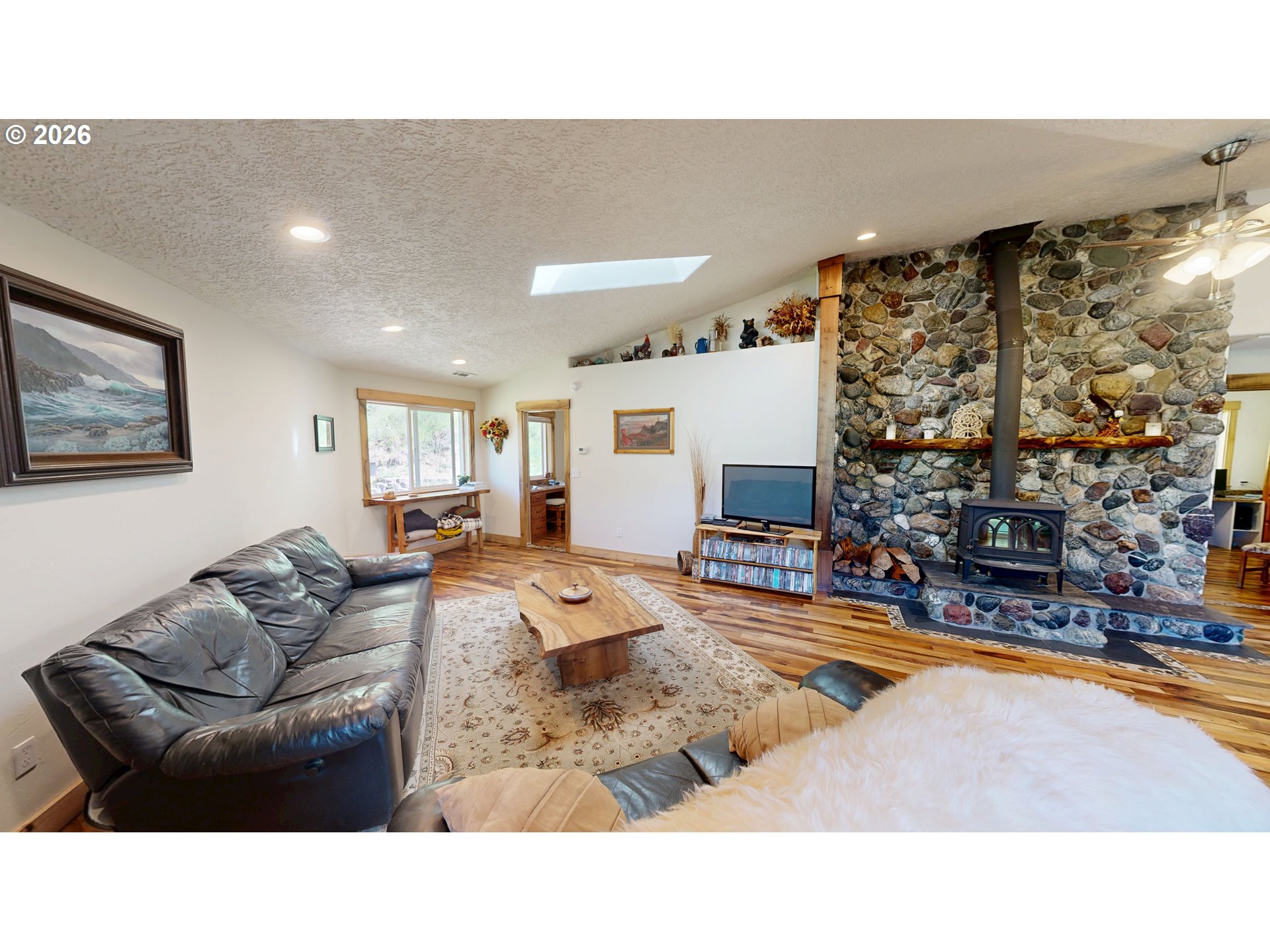 17638 Lewis Creek Rd Property Photo 10