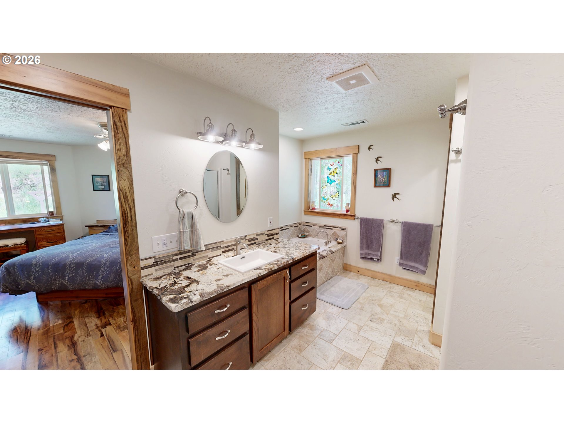 17638 Lewis Creek Rd Property Photo 17