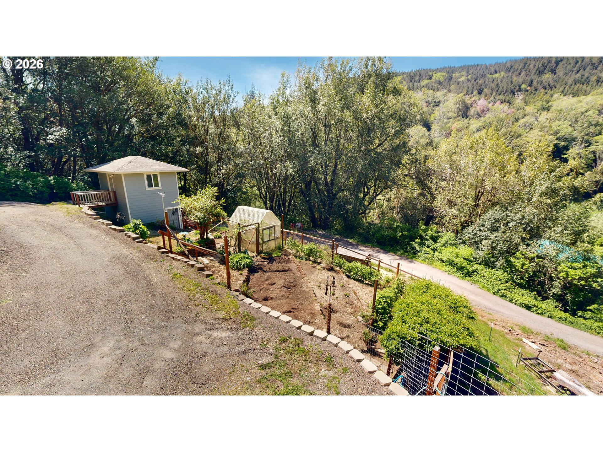 17638 Lewis Creek Rd Property Photo 48