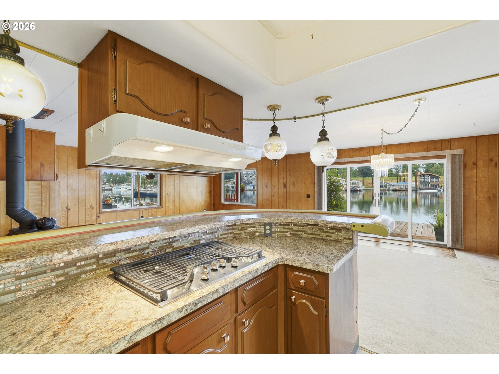550 N Tomahawk Island Dr. Property Photo 14