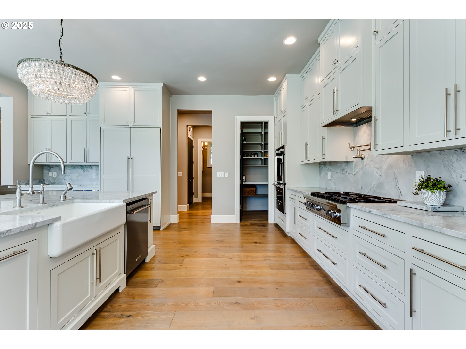 3944 Los Altos Ln Property Photo 10