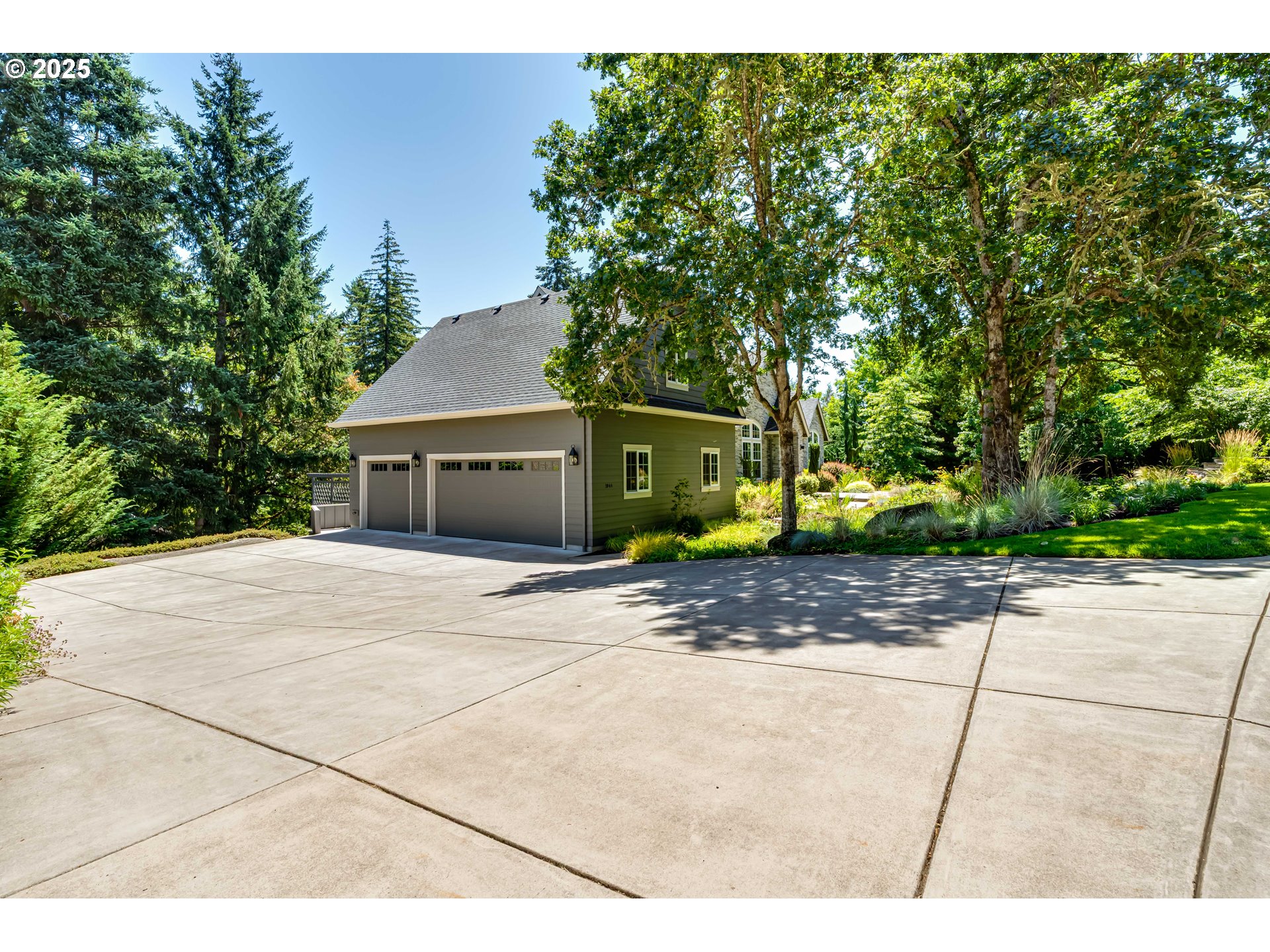 3944 Los Altos Ln Property Photo 34