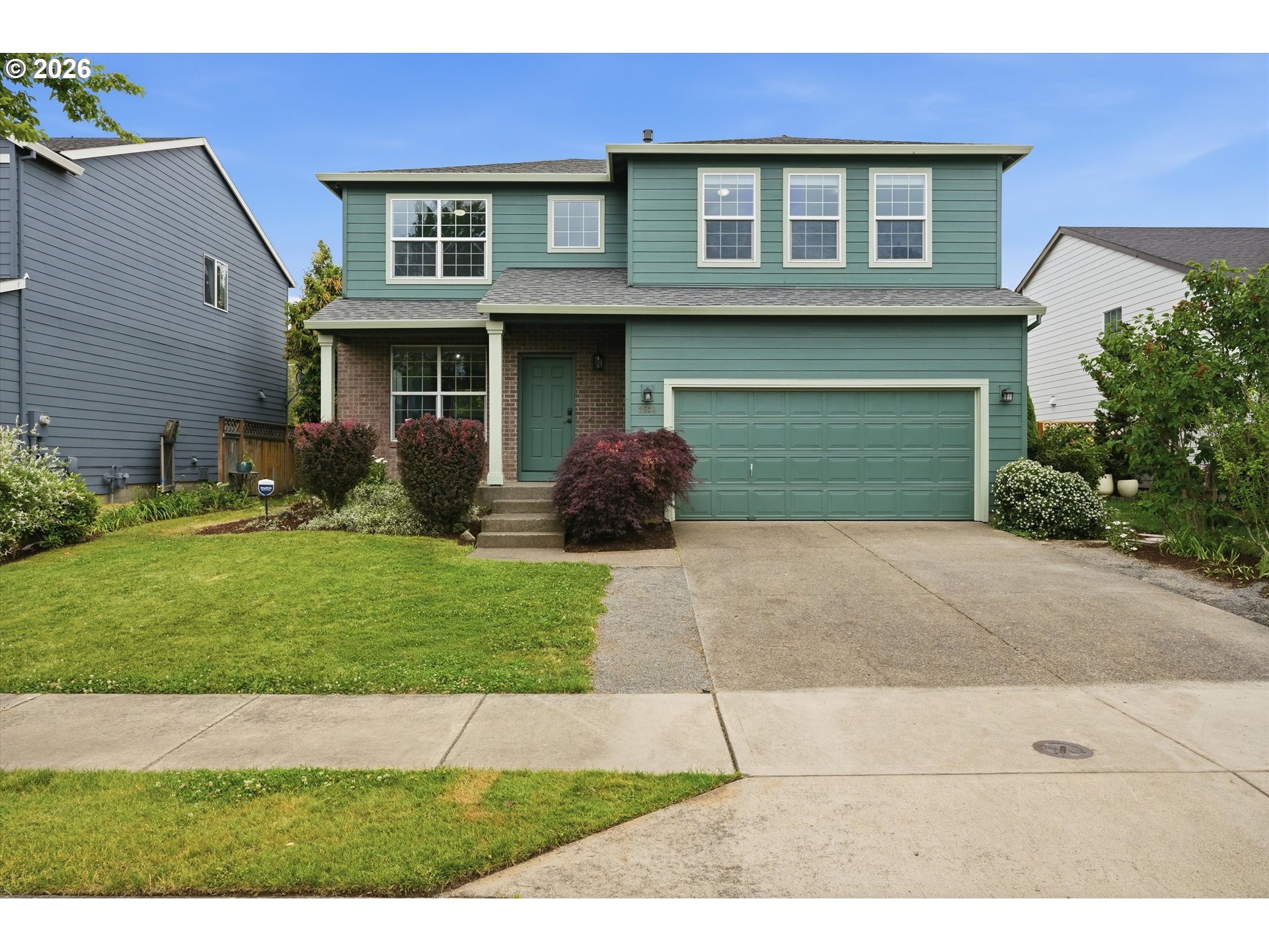 2536 EDGEWATER DR Property Photo 1