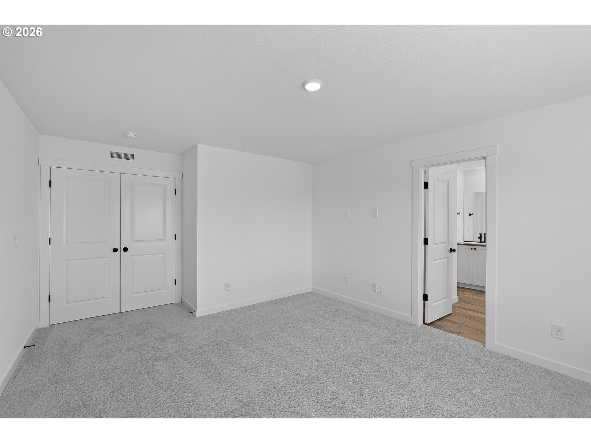 2321 Ash St Property Photo 20