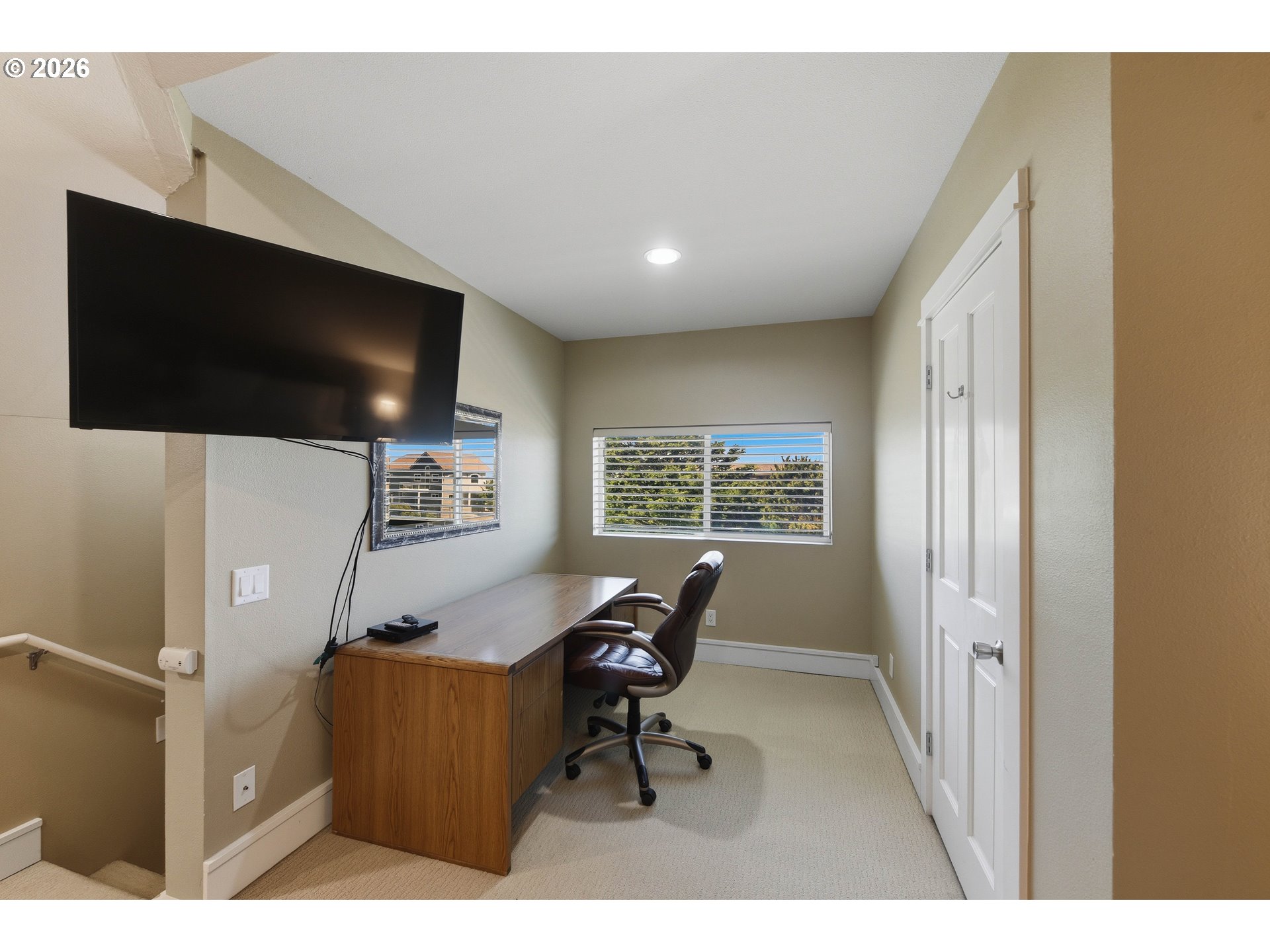 1337 Beach Loop Dr Property Photo 34