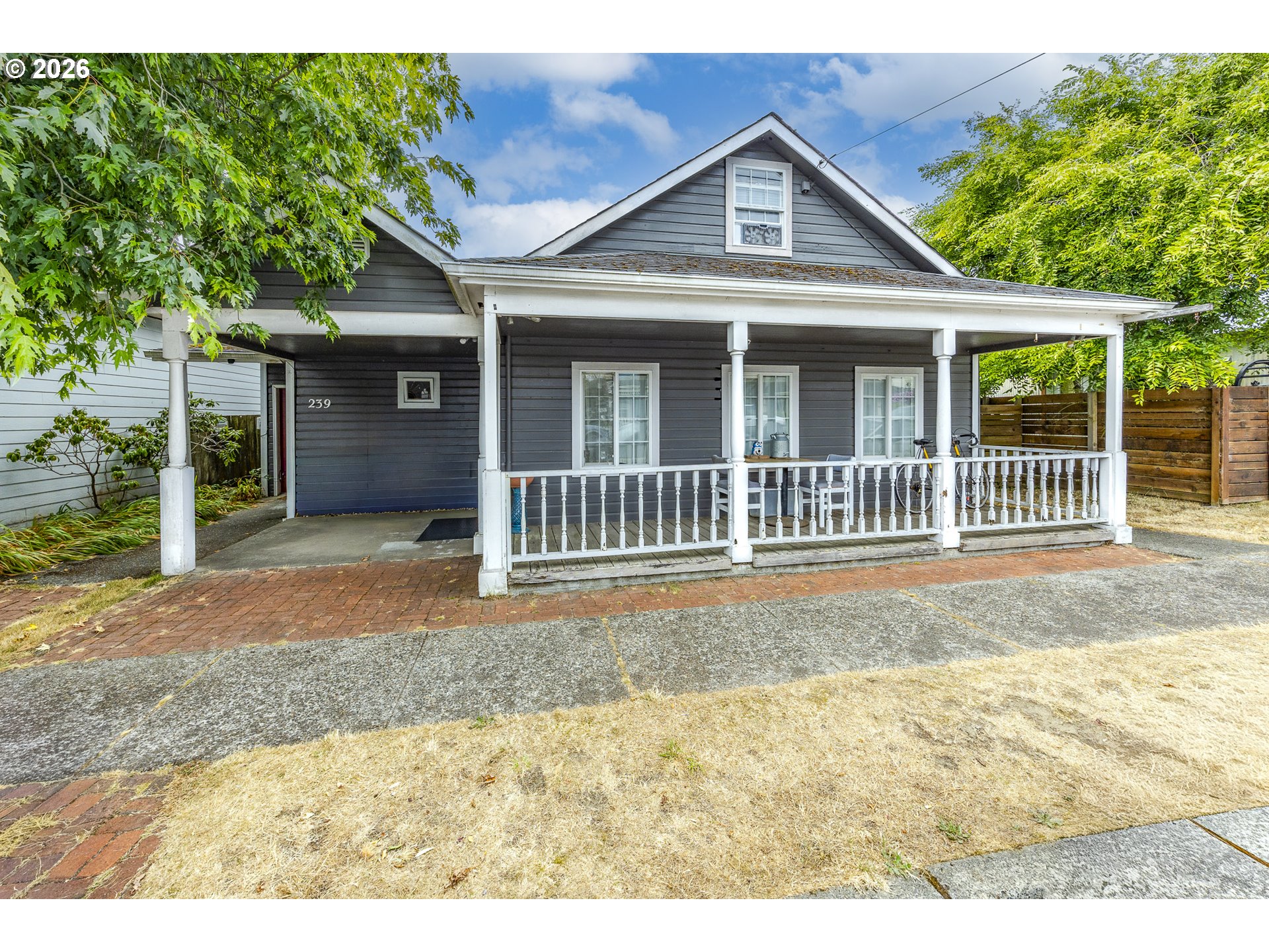 239 MAPLE ST Property Photo 1