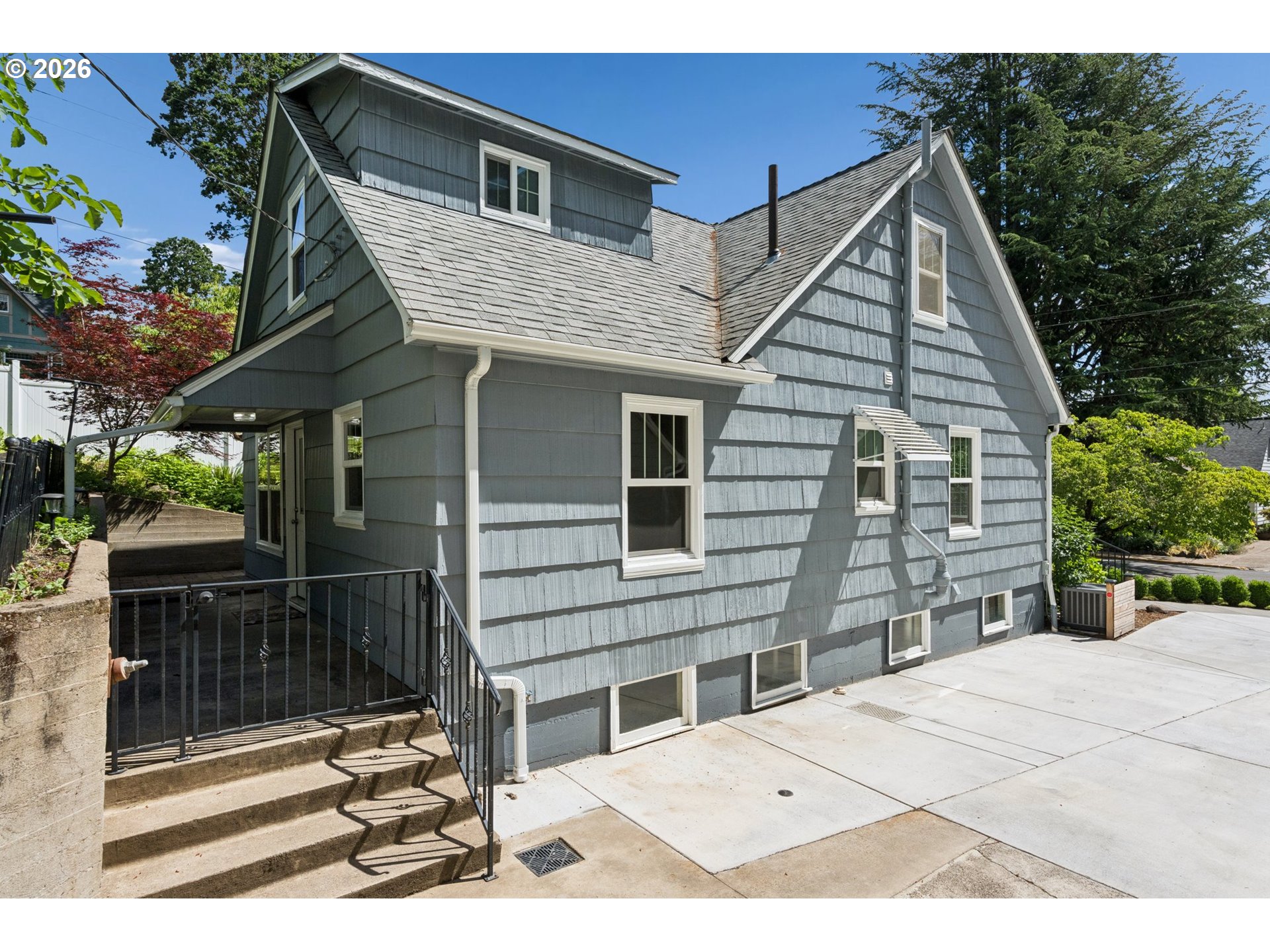 1605 Summer St Property Photo 30