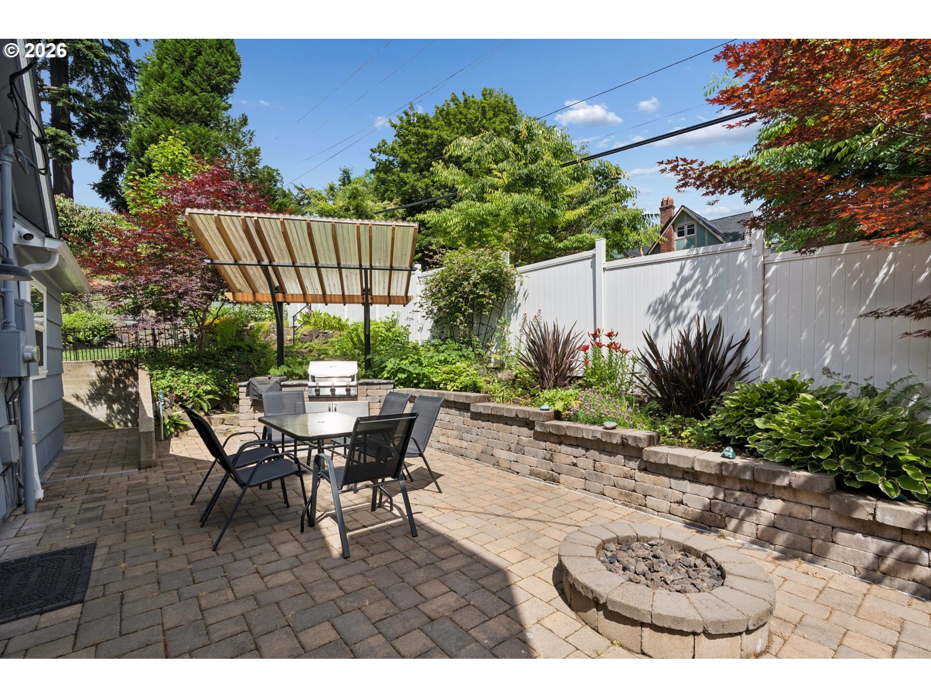 1605 Summer St Property Photo 31