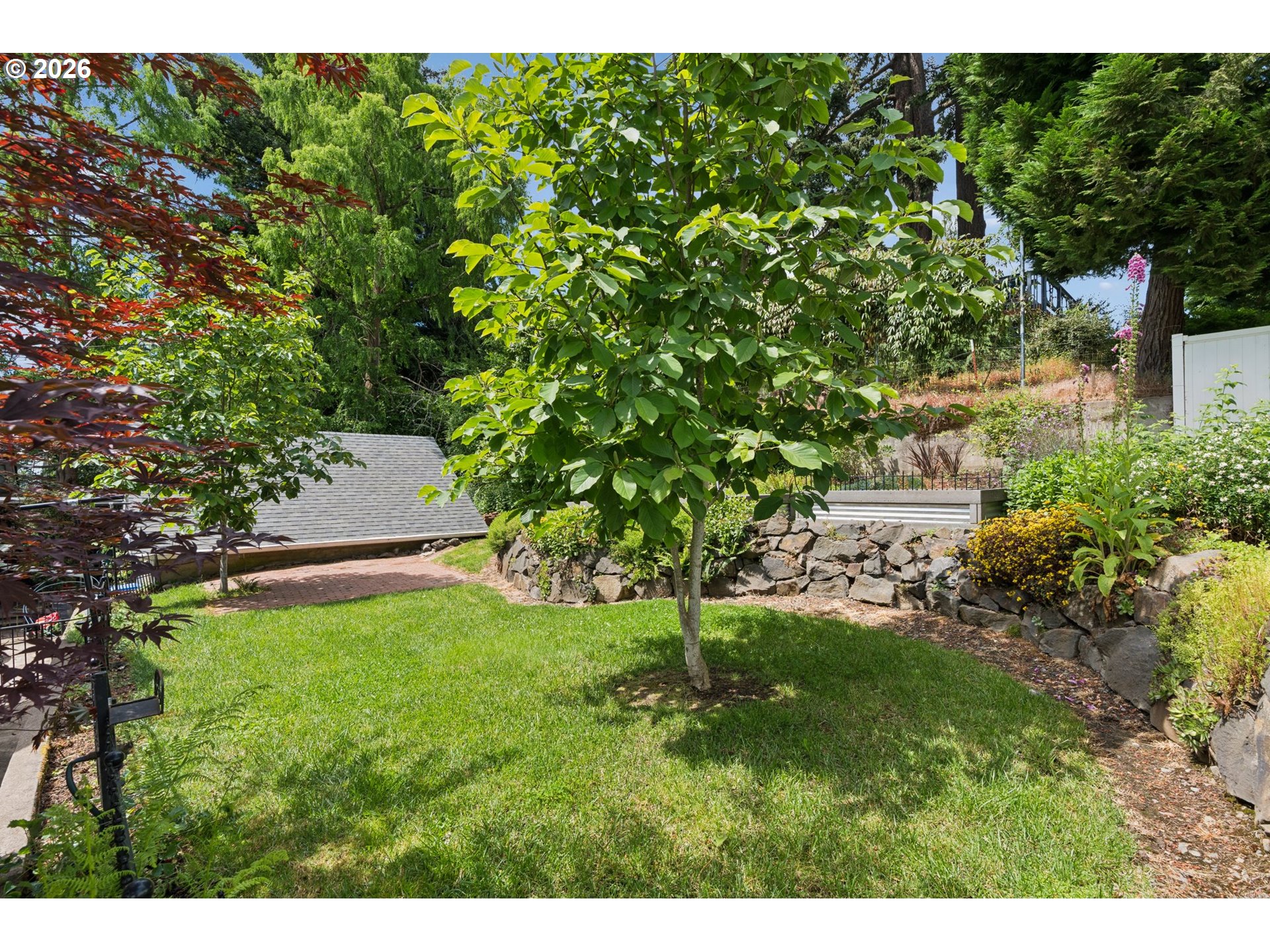 1605 Summer St Property Photo 34