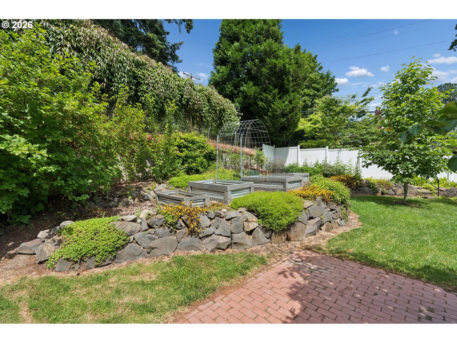 1605 Summer St Property Photo 35