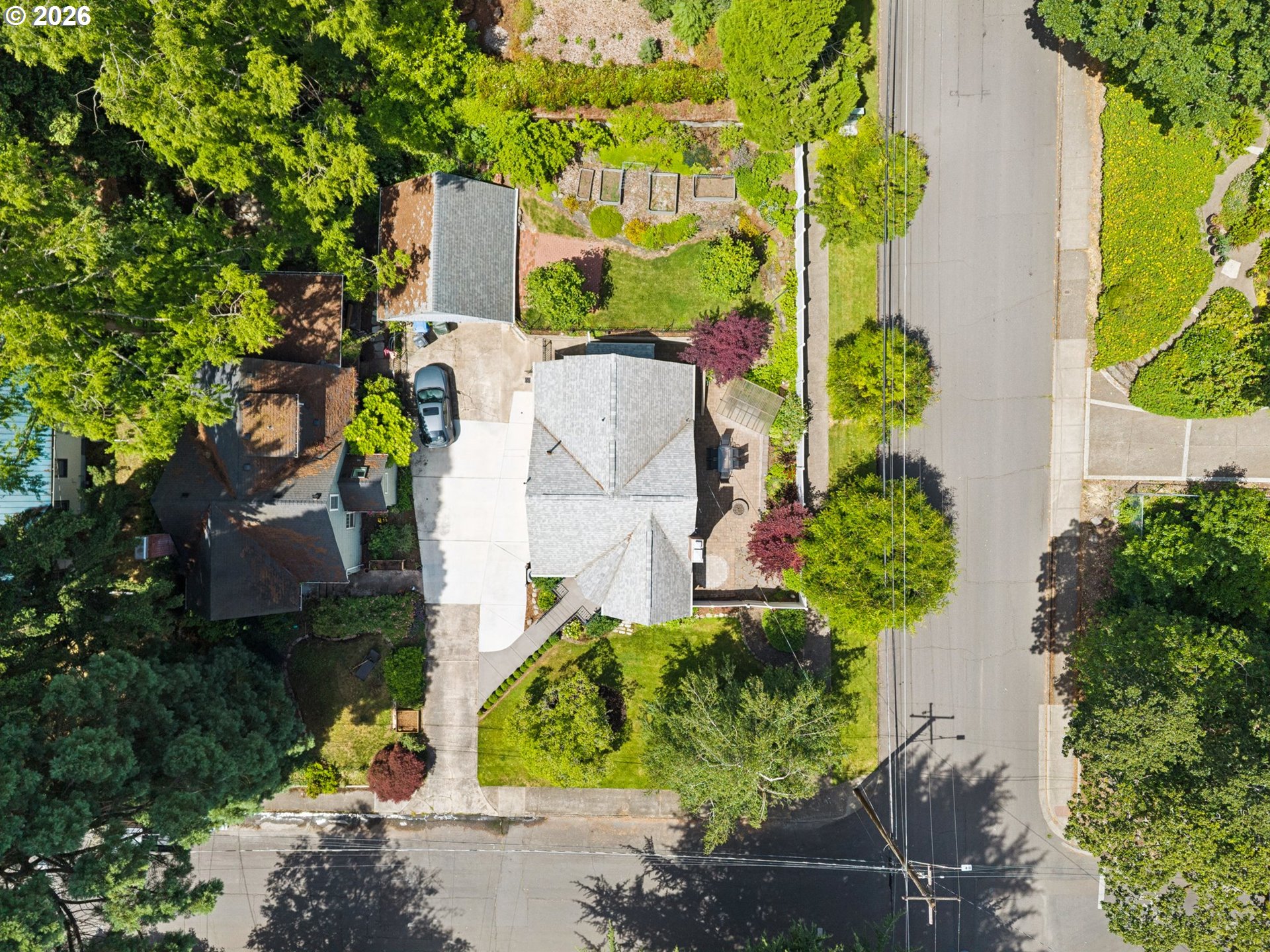 1605 Summer St Property Photo 42