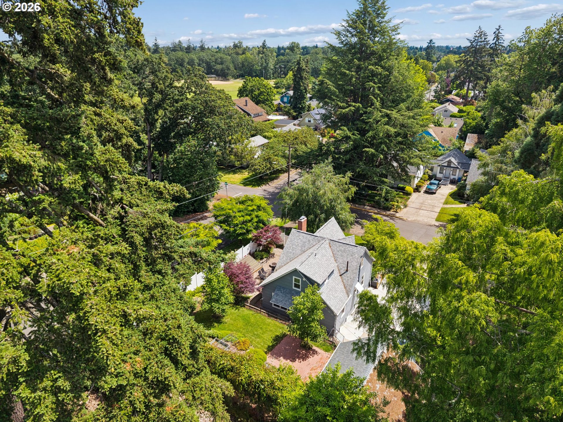 1605 Summer St Property Photo 43