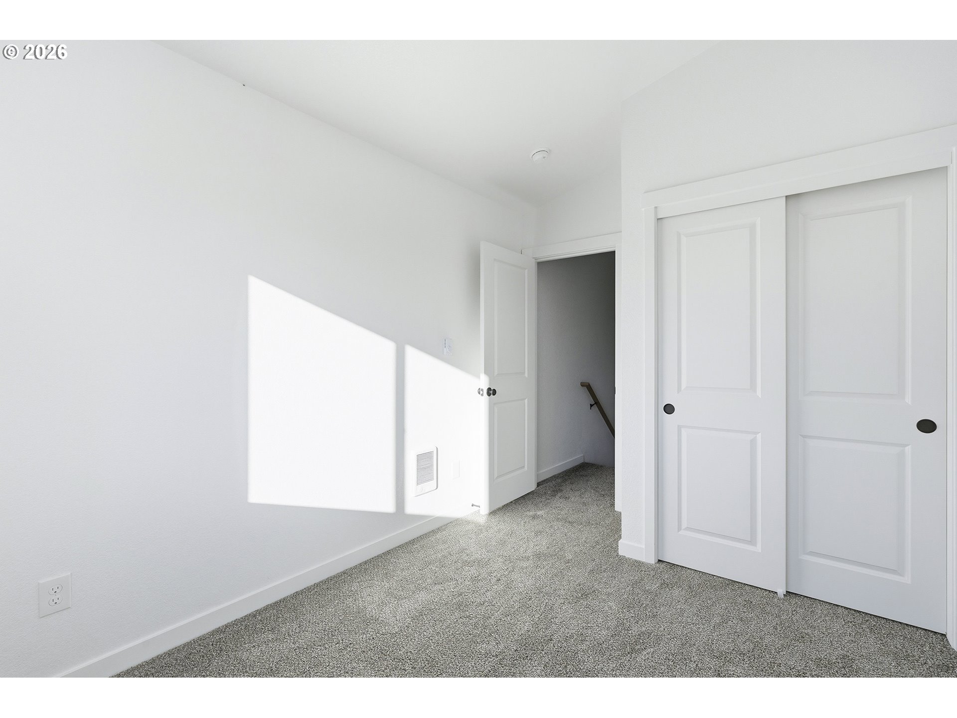 8722 Se Bybee Blvd Property Photo 13