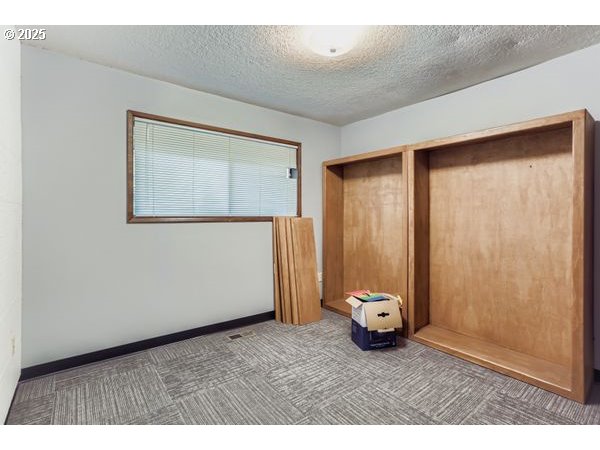 24353 S Ridge Rd Property Photo 21
