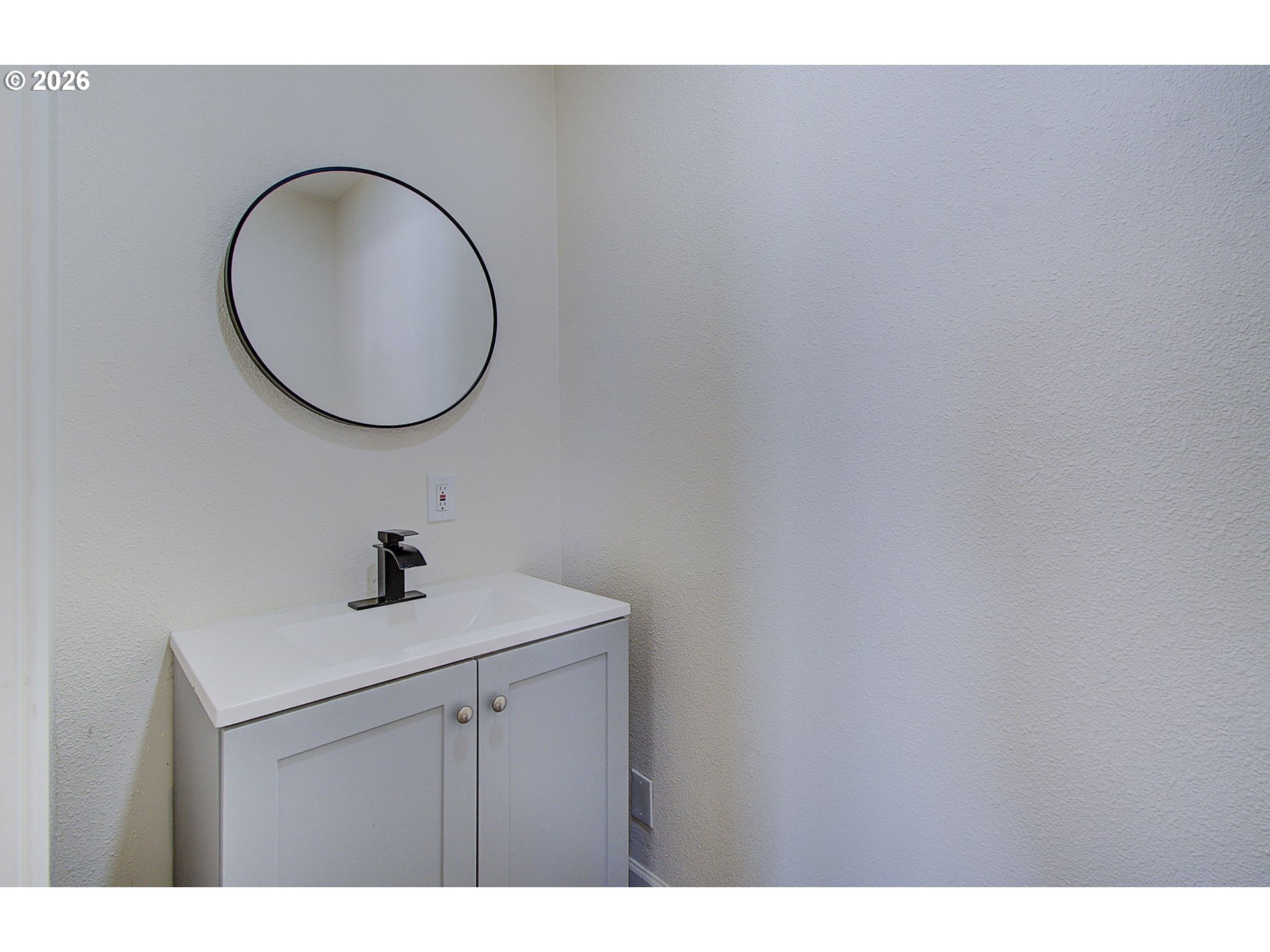 3209 Bridge St Property Photo 10
