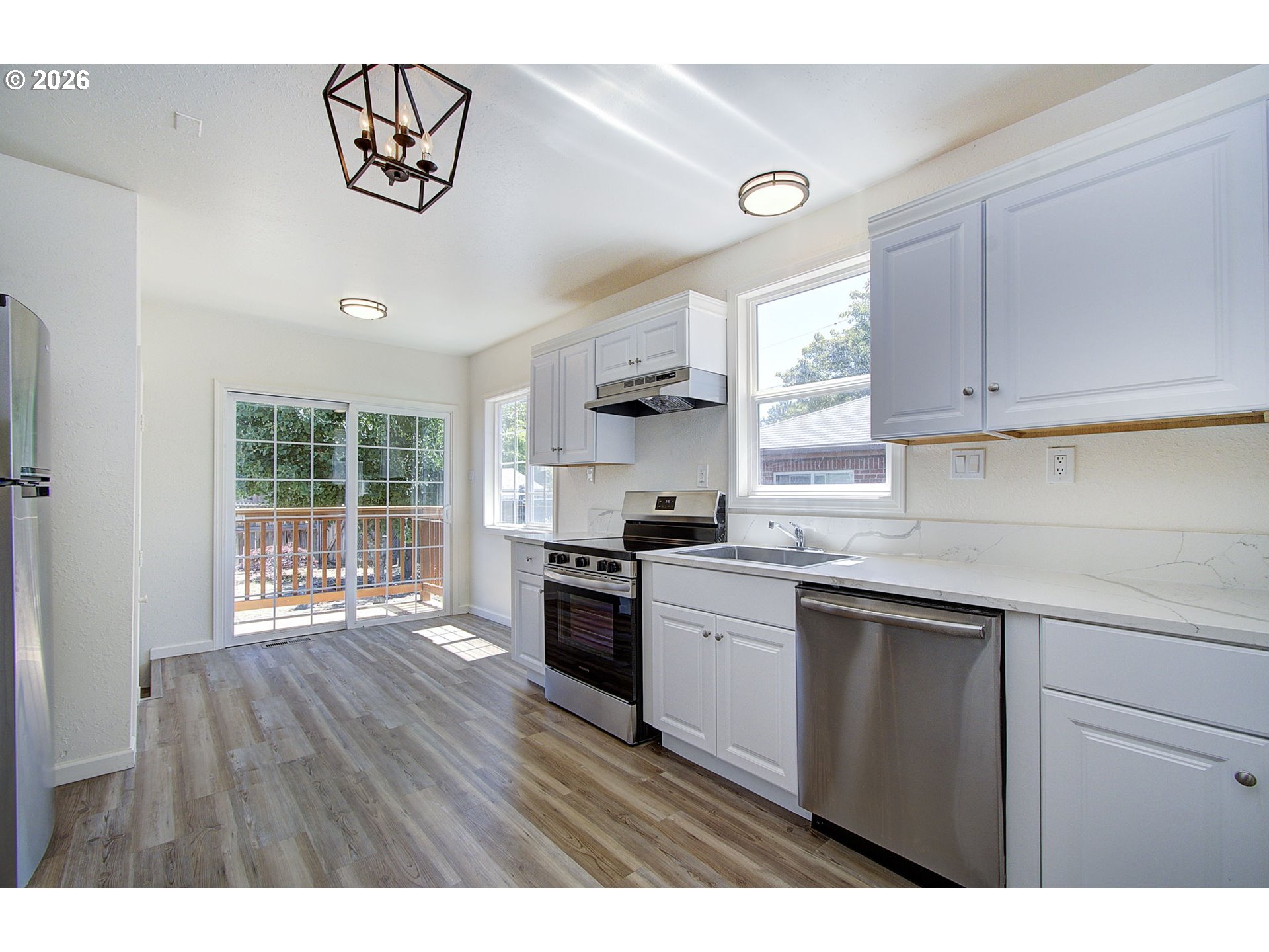 3209 Bridge St Property Photo 12